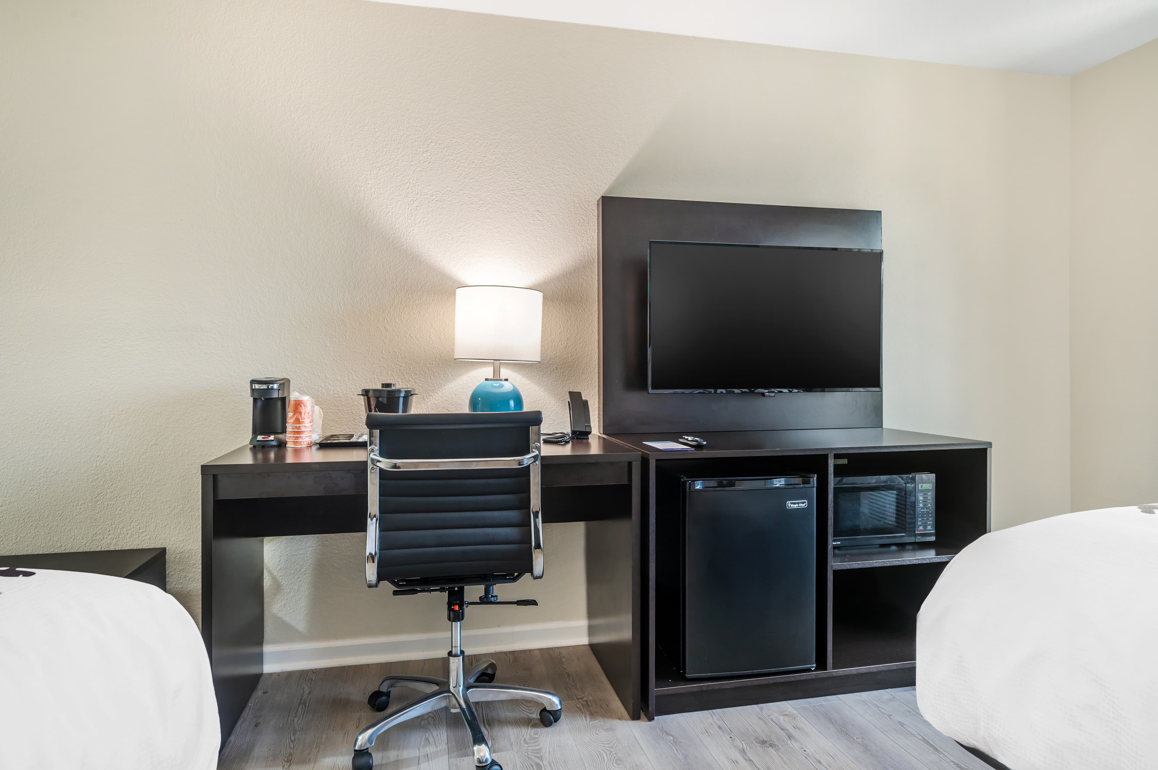 Sleep Inn & Suites Newport News City Center Area - Image 5