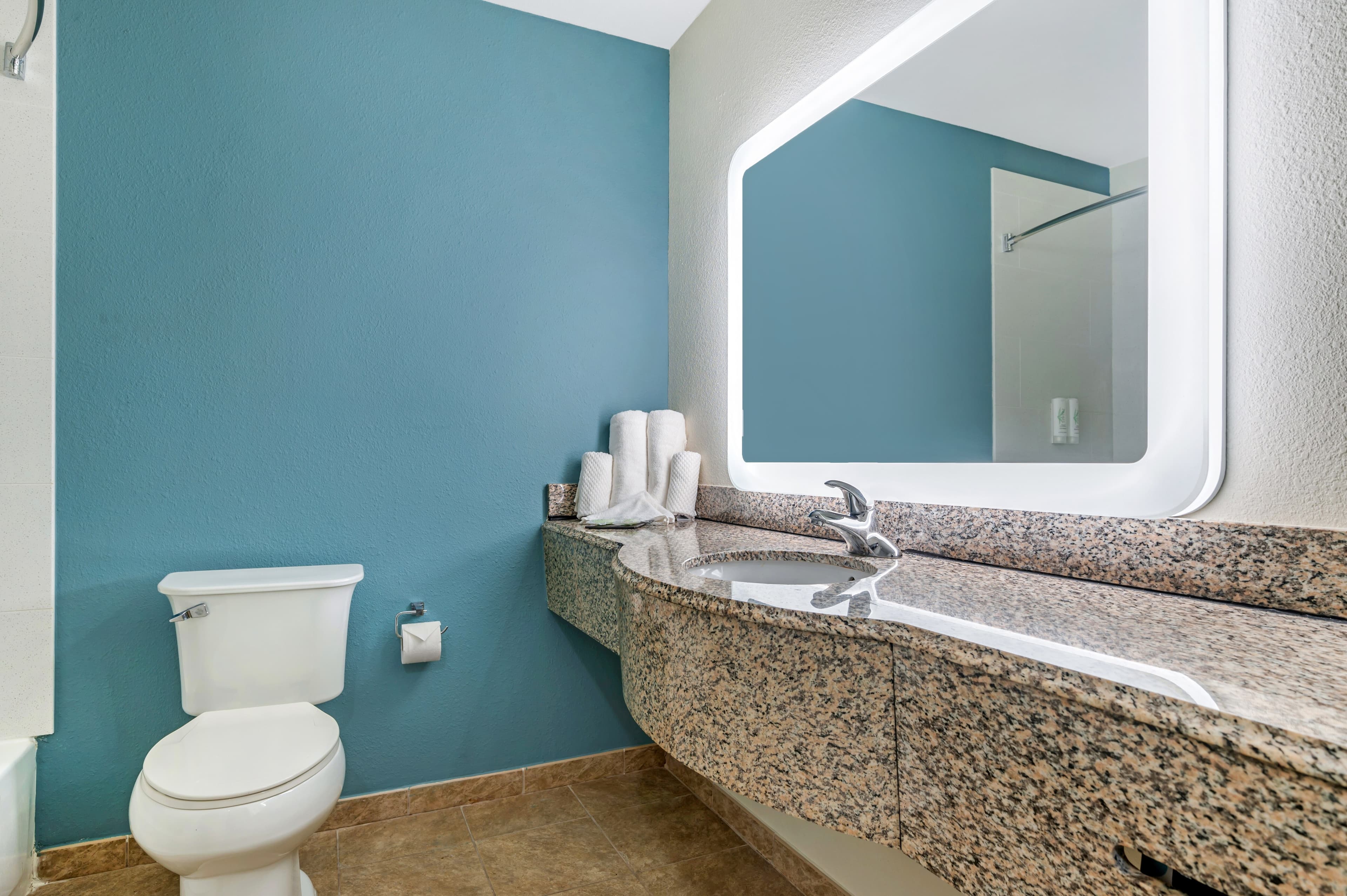 Sleep Inn & Suites Newport News City Center Area — 6