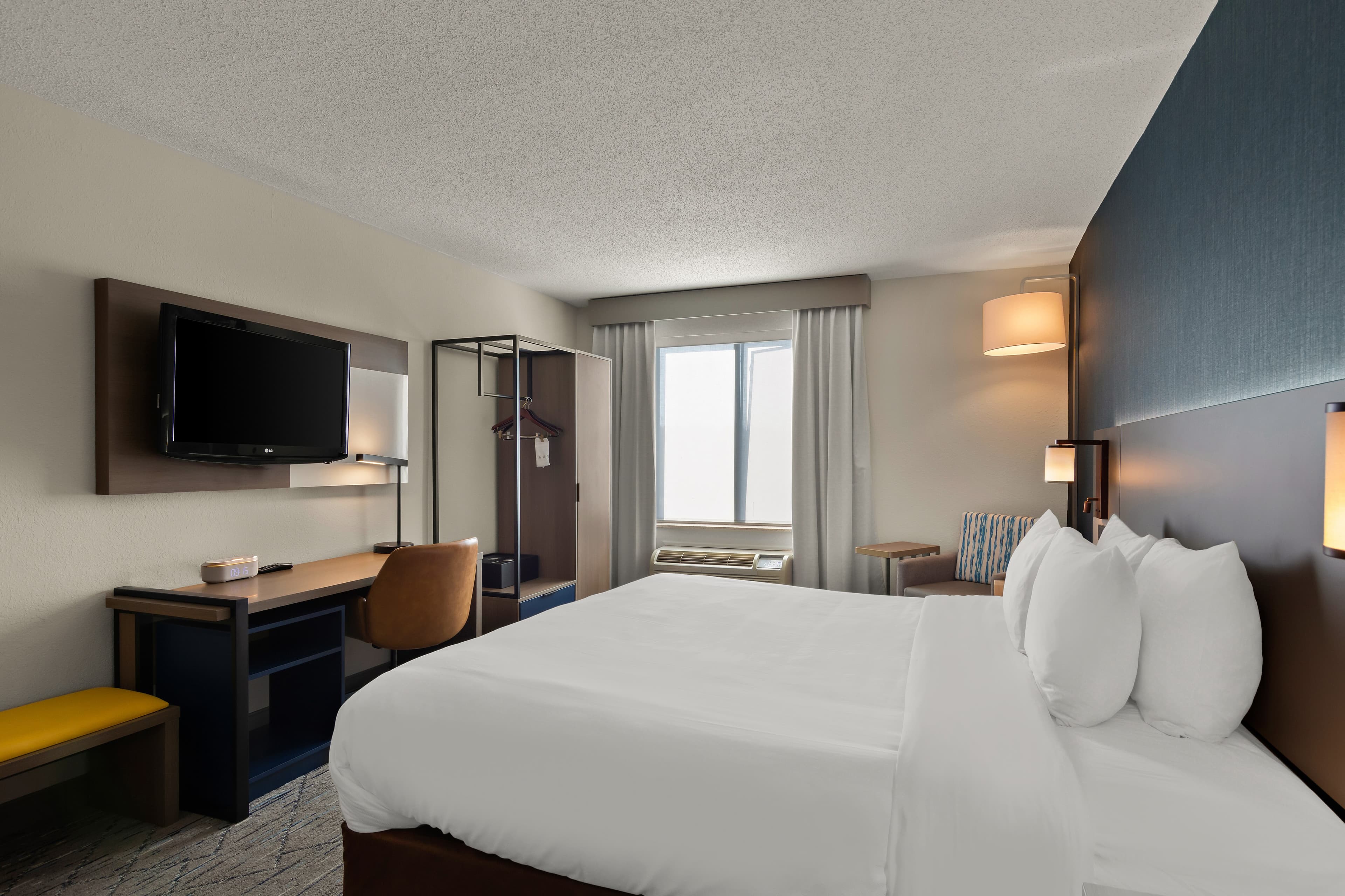 Comfort Inn & Suites Ashland - Richmond North — 10