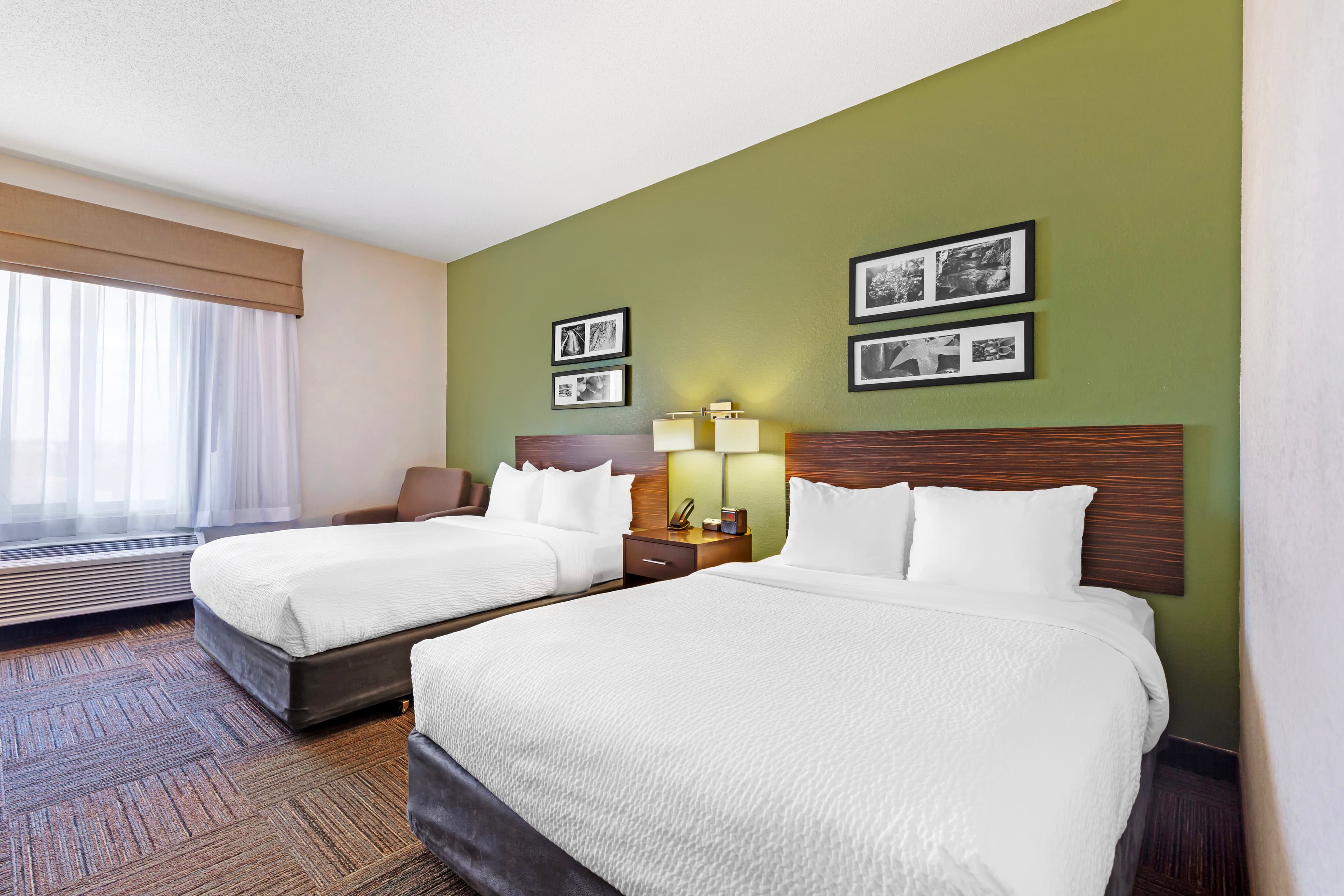 Sleep Inn & Suites Danville Hwy 58 - Image 4