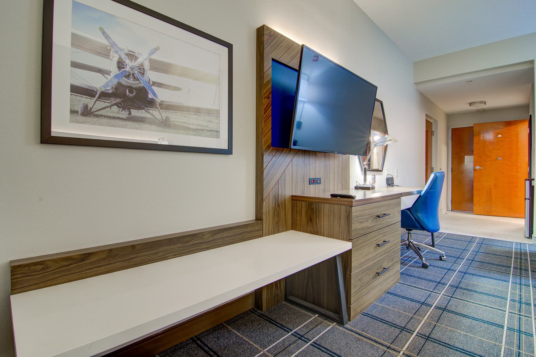 Comfort Suites Newport News Airport — 6