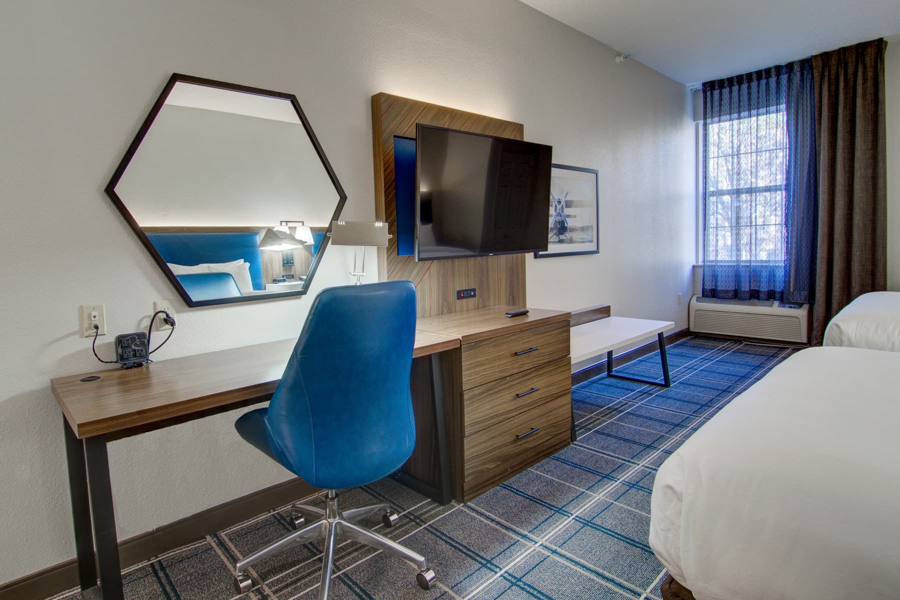 Comfort Suites Newport News Airport — 24
