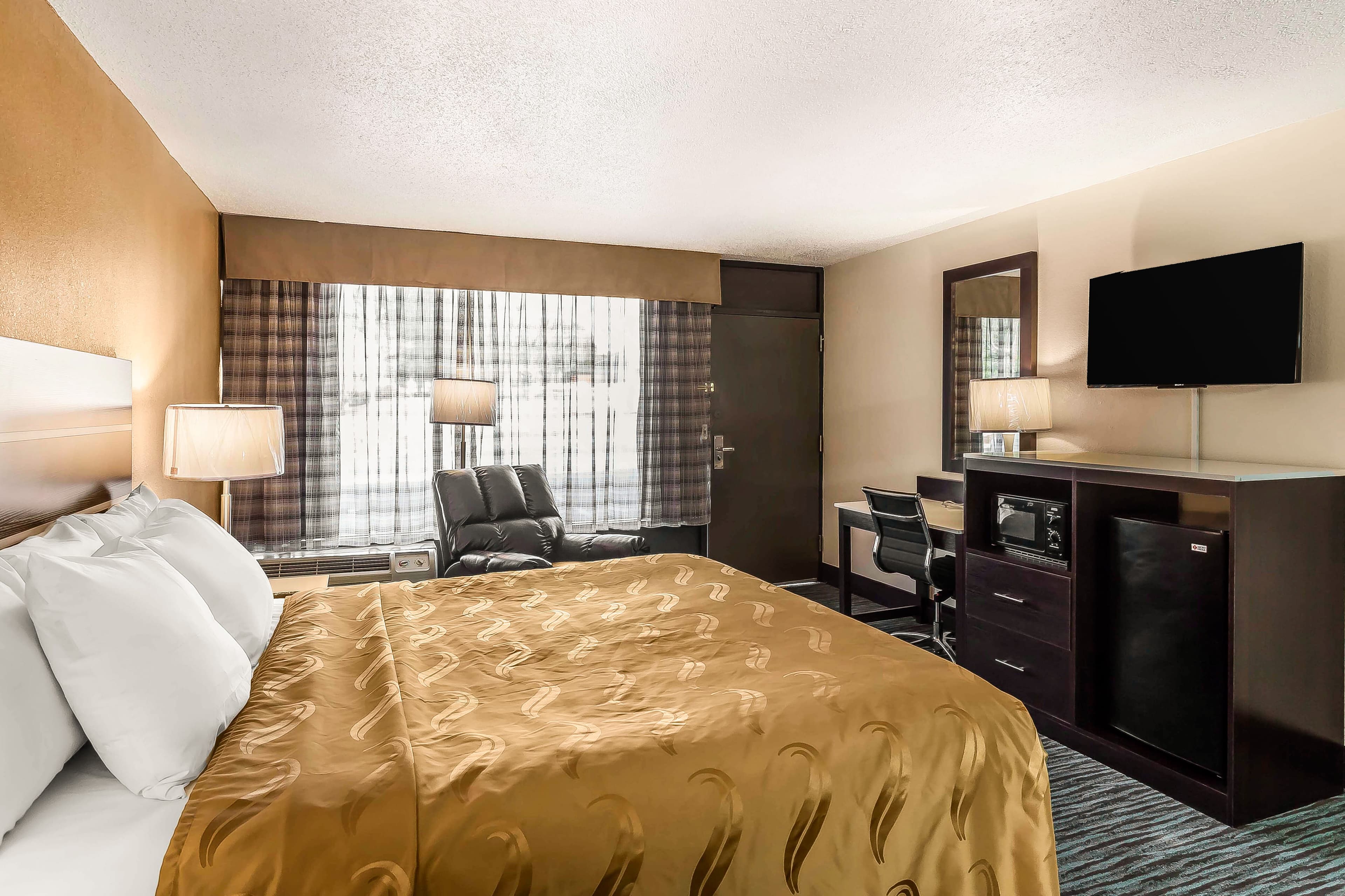 Quality Inn South Boston - Danville East - Image 2