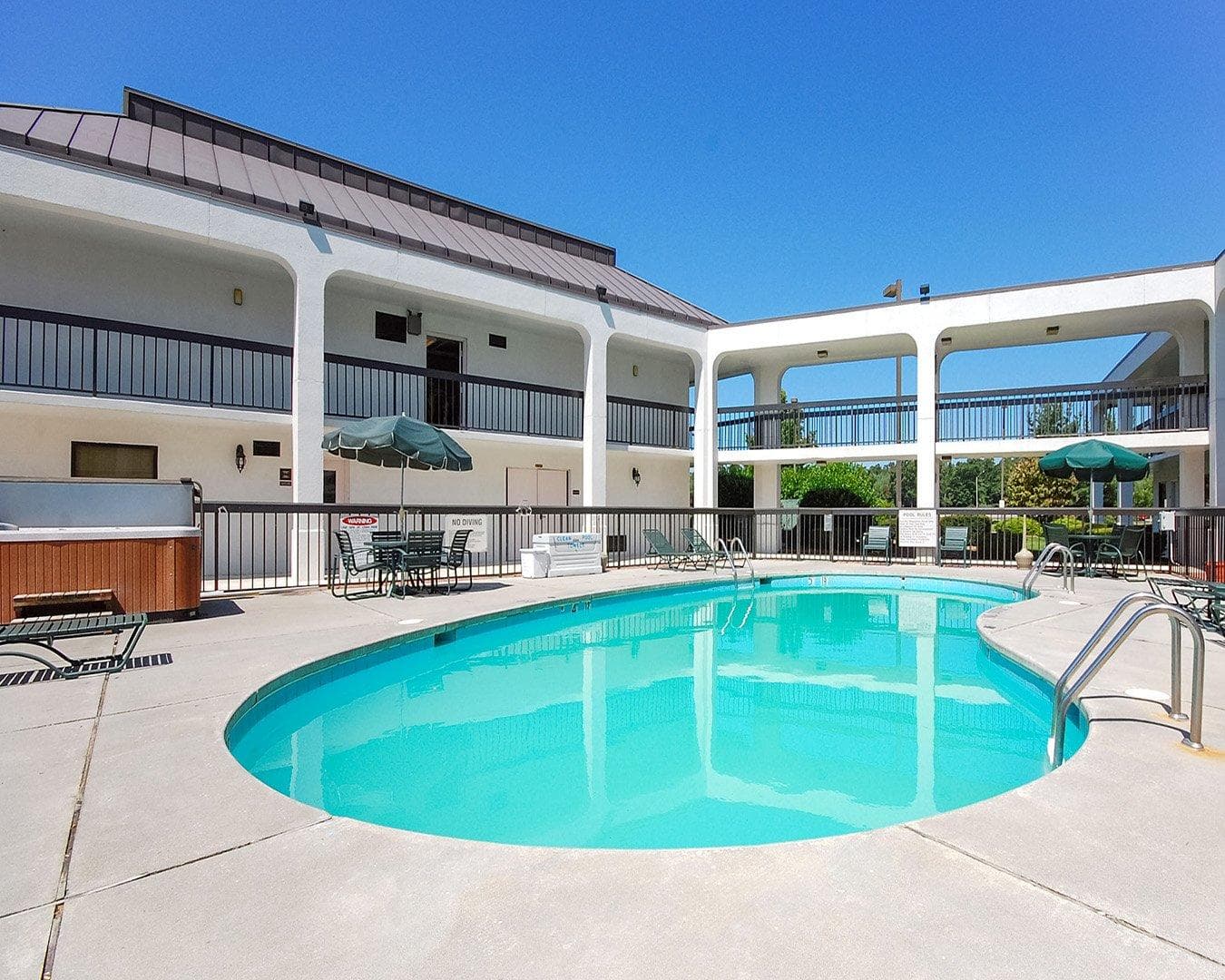 Quality Inn Christiansburg - Blacksburg - Image 1