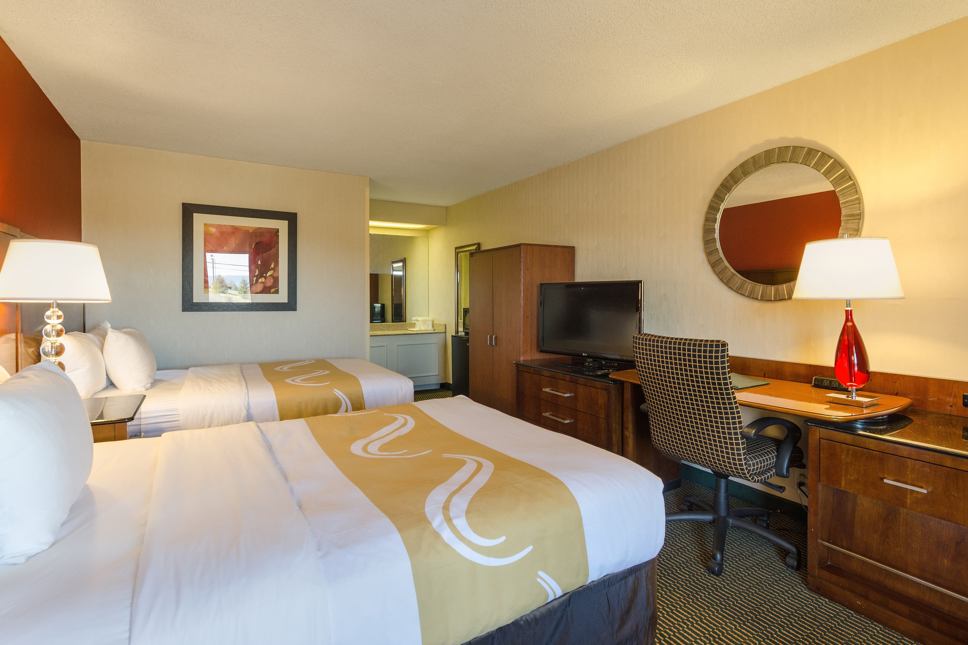Quality Inn Christiansburg - Blacksburg - Image 3