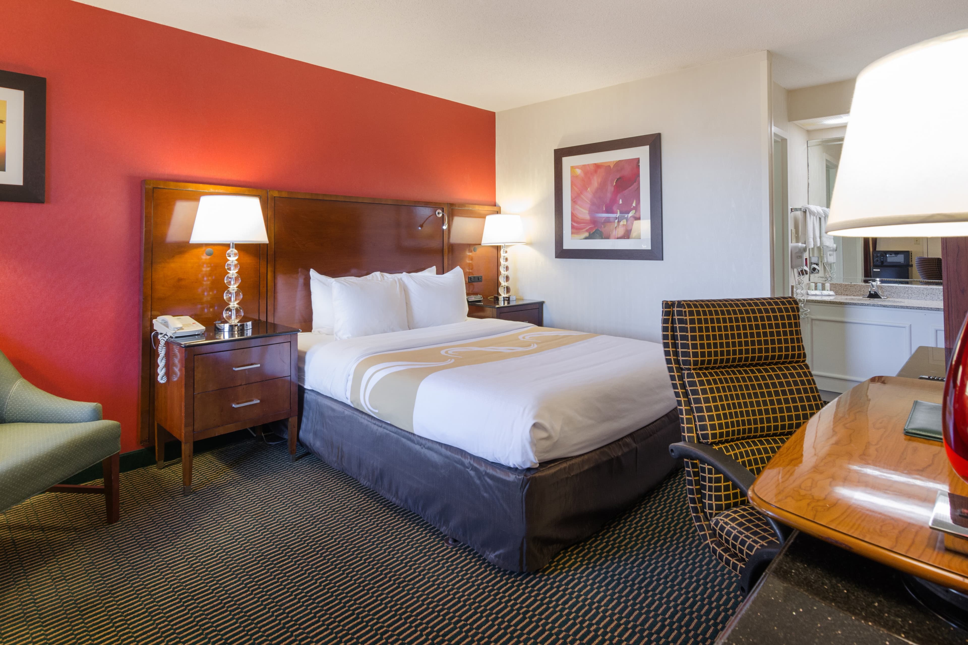Quality Inn Christiansburg - Blacksburg - Image 5