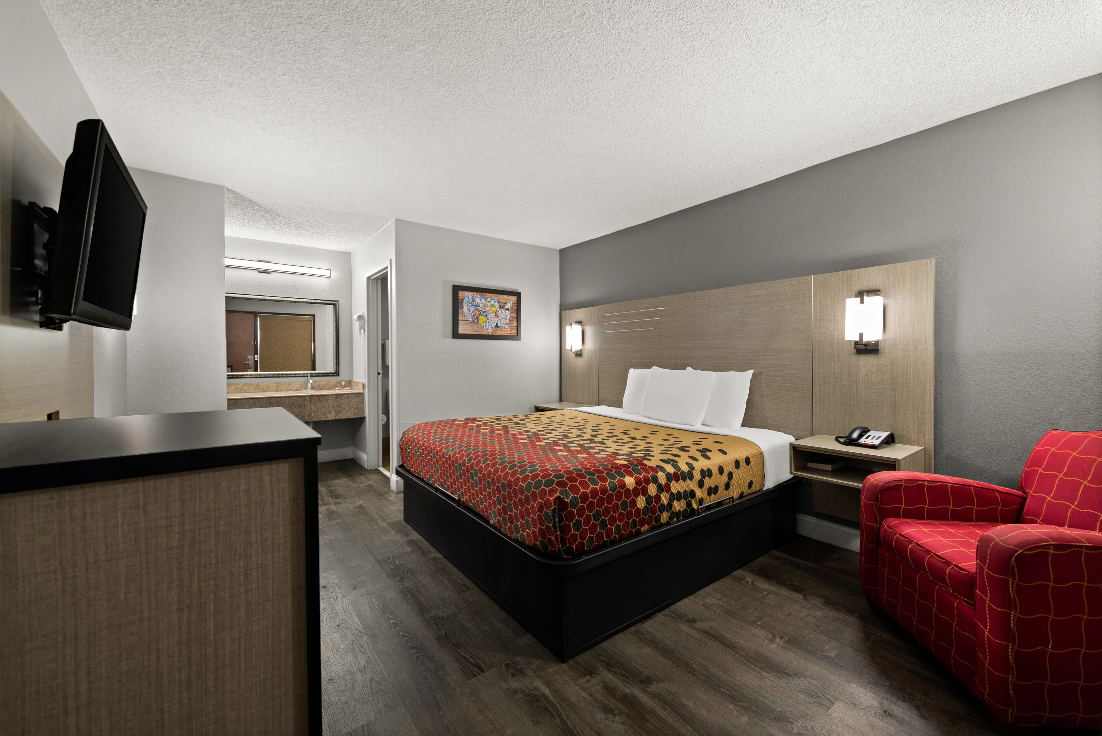 Econo Lodge — 18