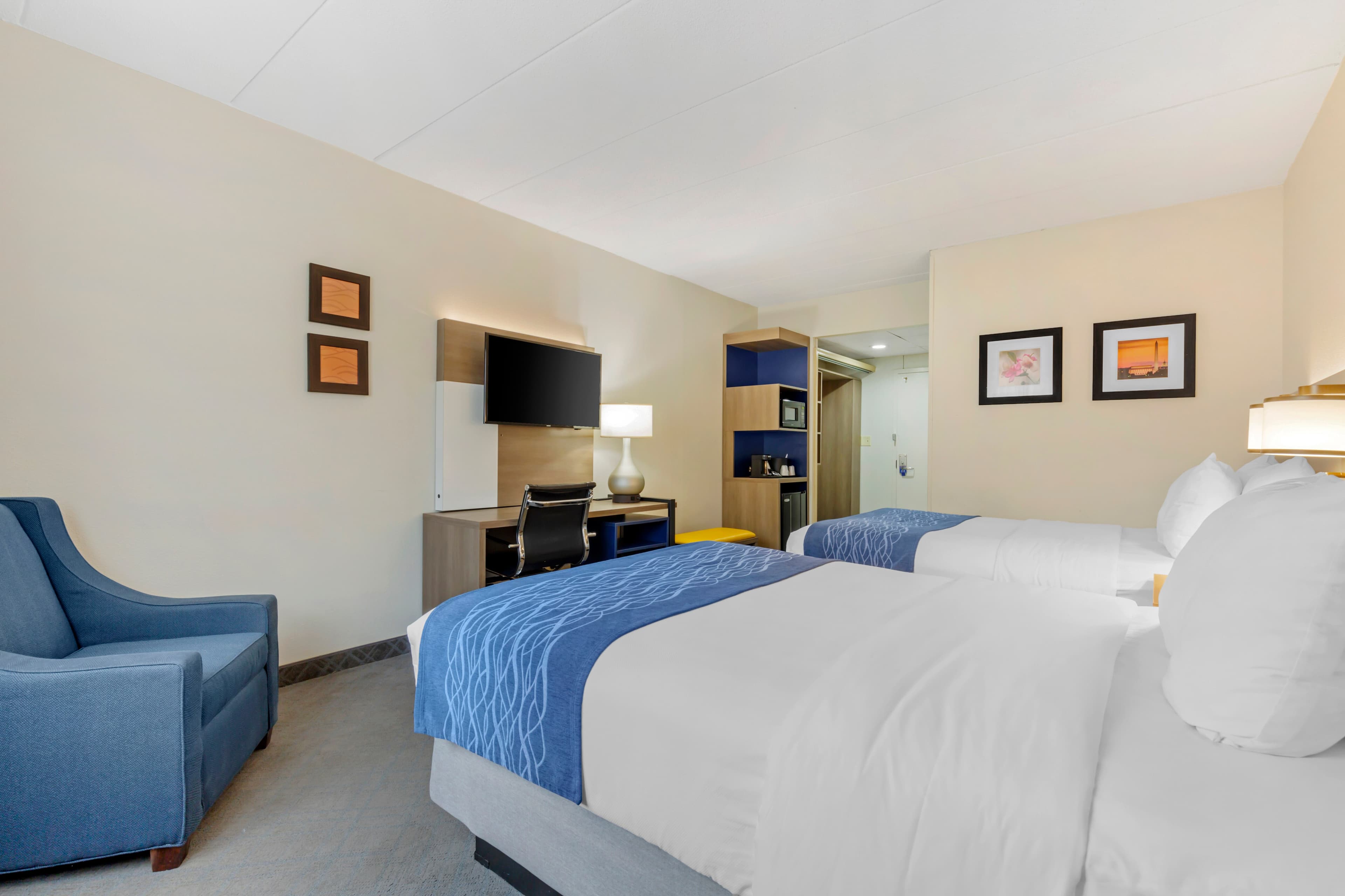 Comfort Inn Herndon-Reston — 11