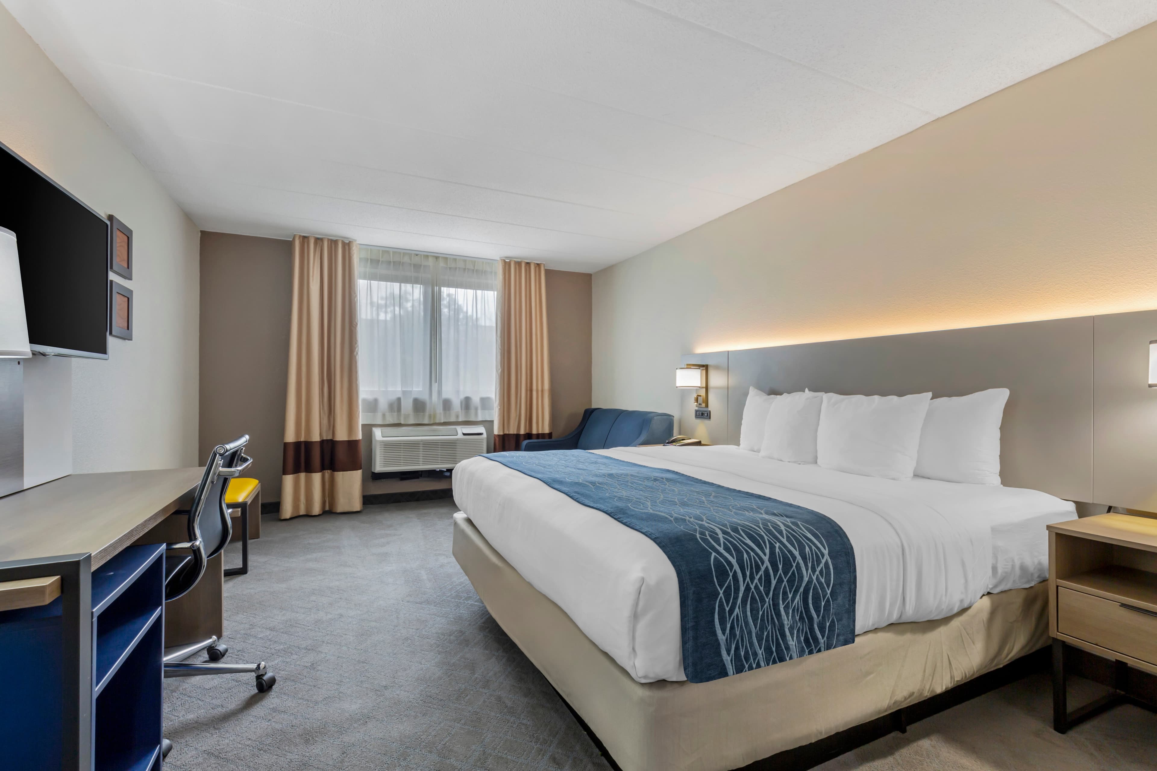 Comfort Inn Herndon-Reston — 7