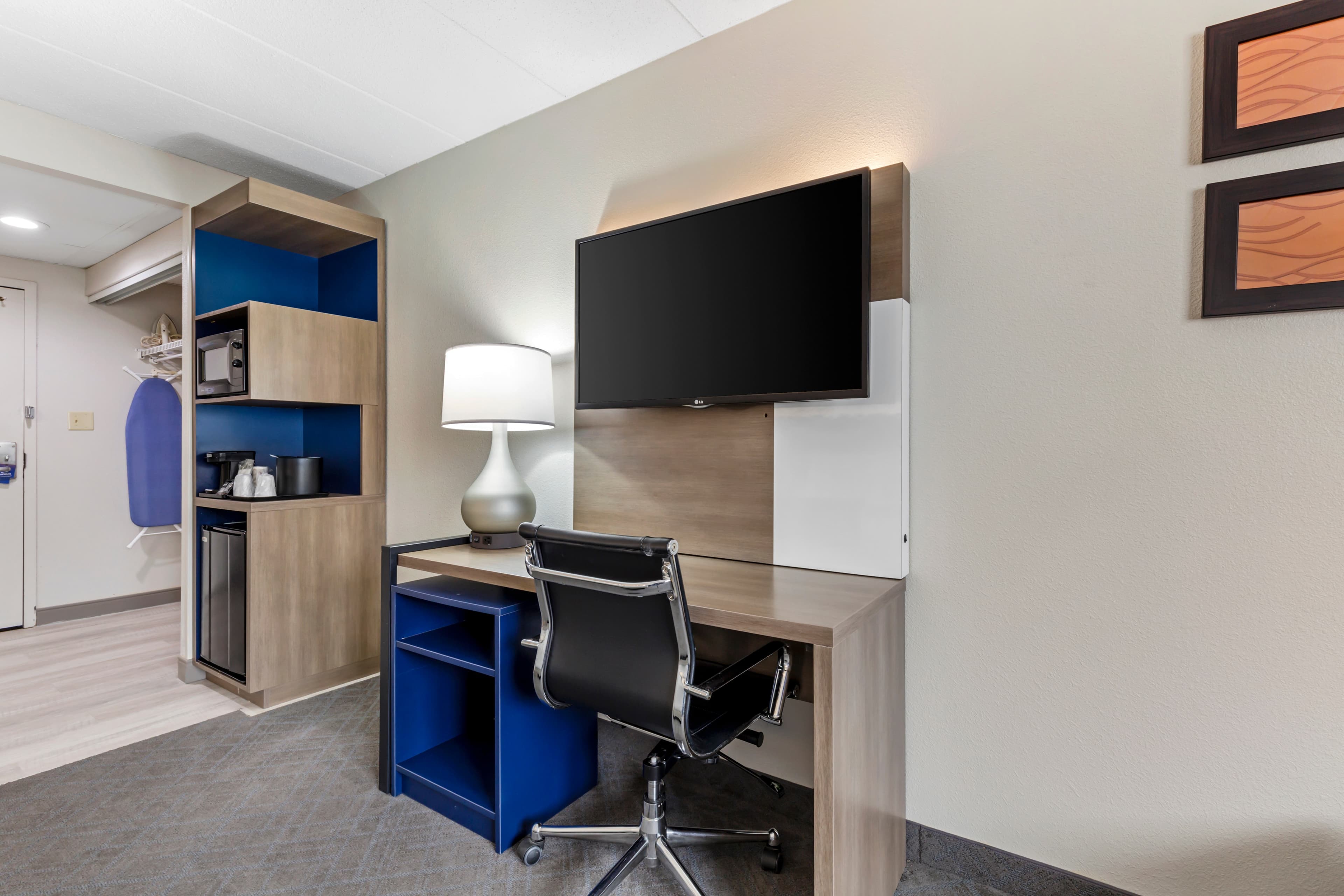 Comfort Inn Herndon-Reston — 8