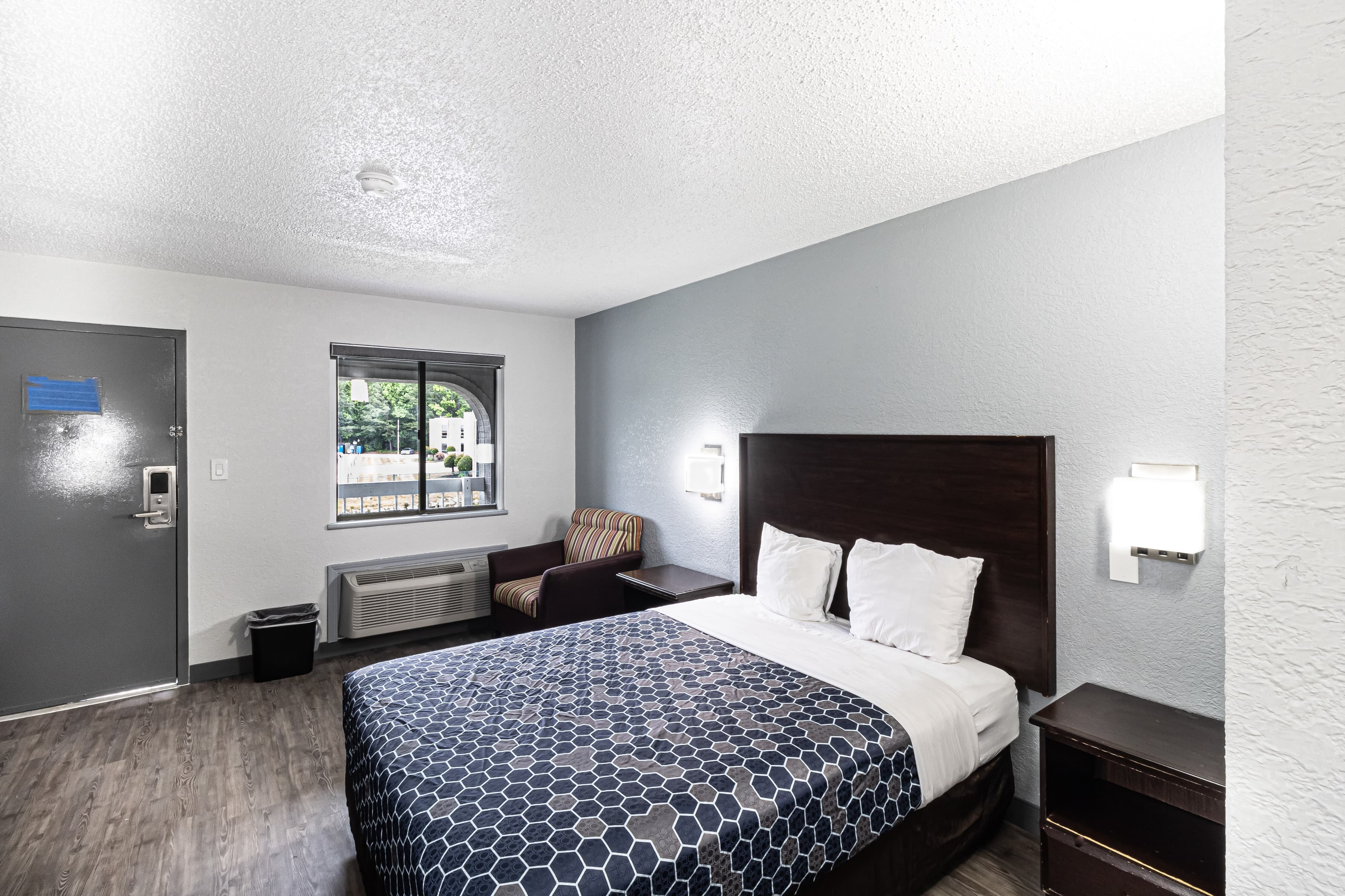 Rodeway Inn At Fort Lee - Image 2