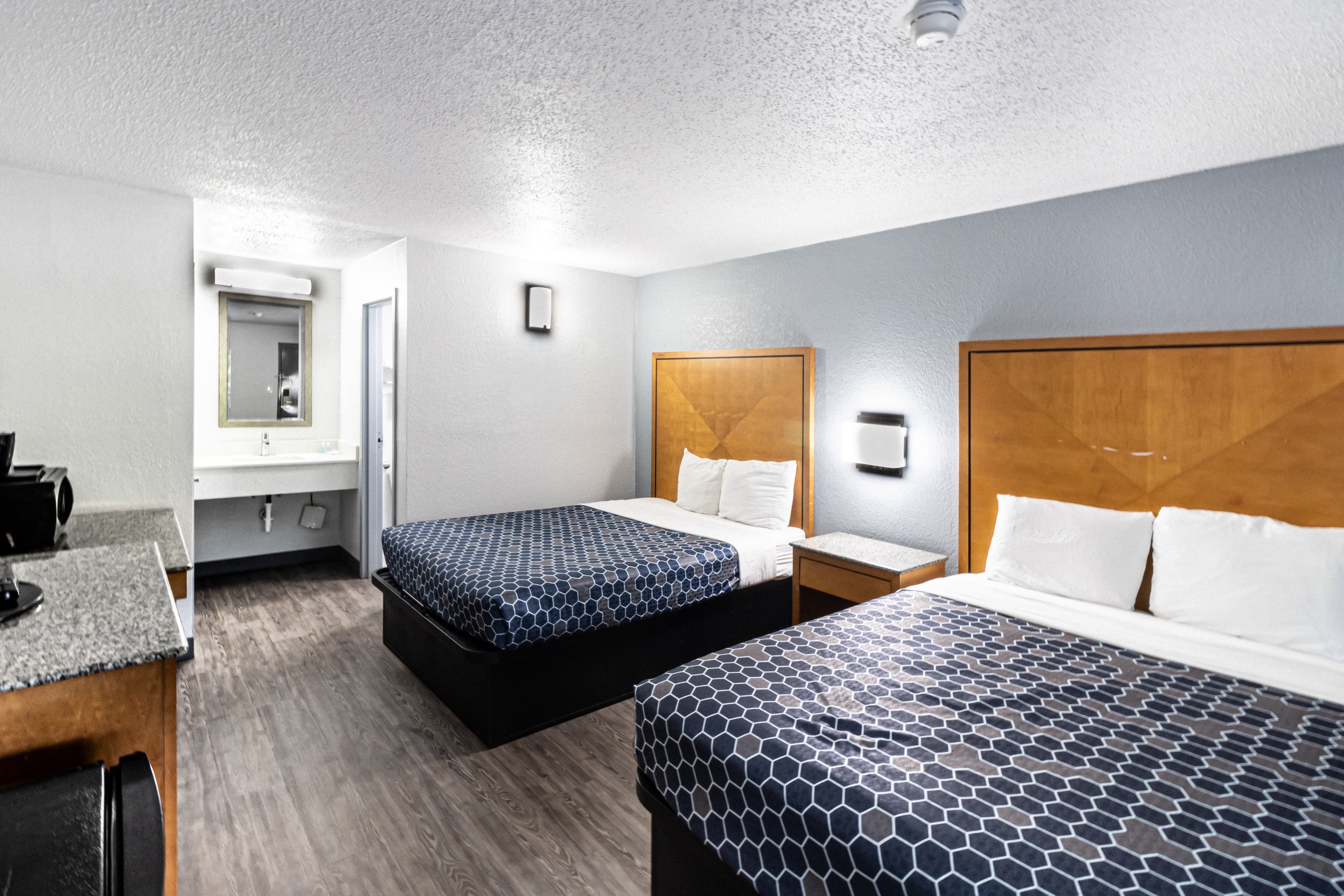 Rodeway Inn At Fort Lee — 14