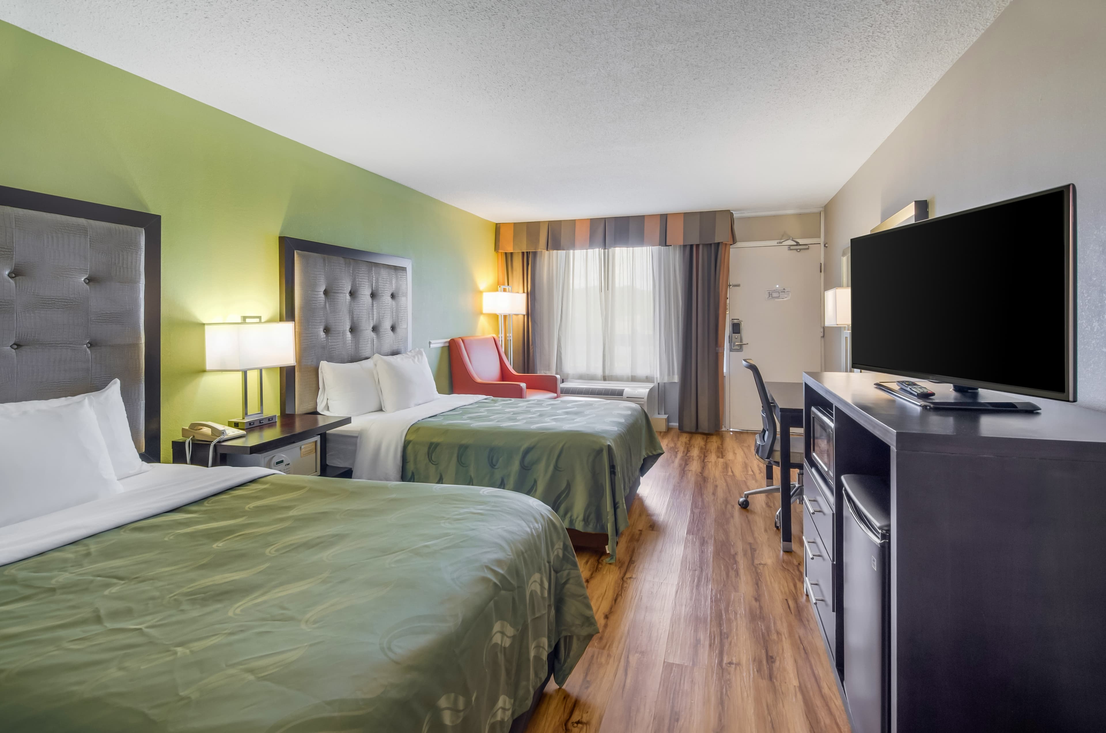 Quality Inn Roanoke Airport — 8