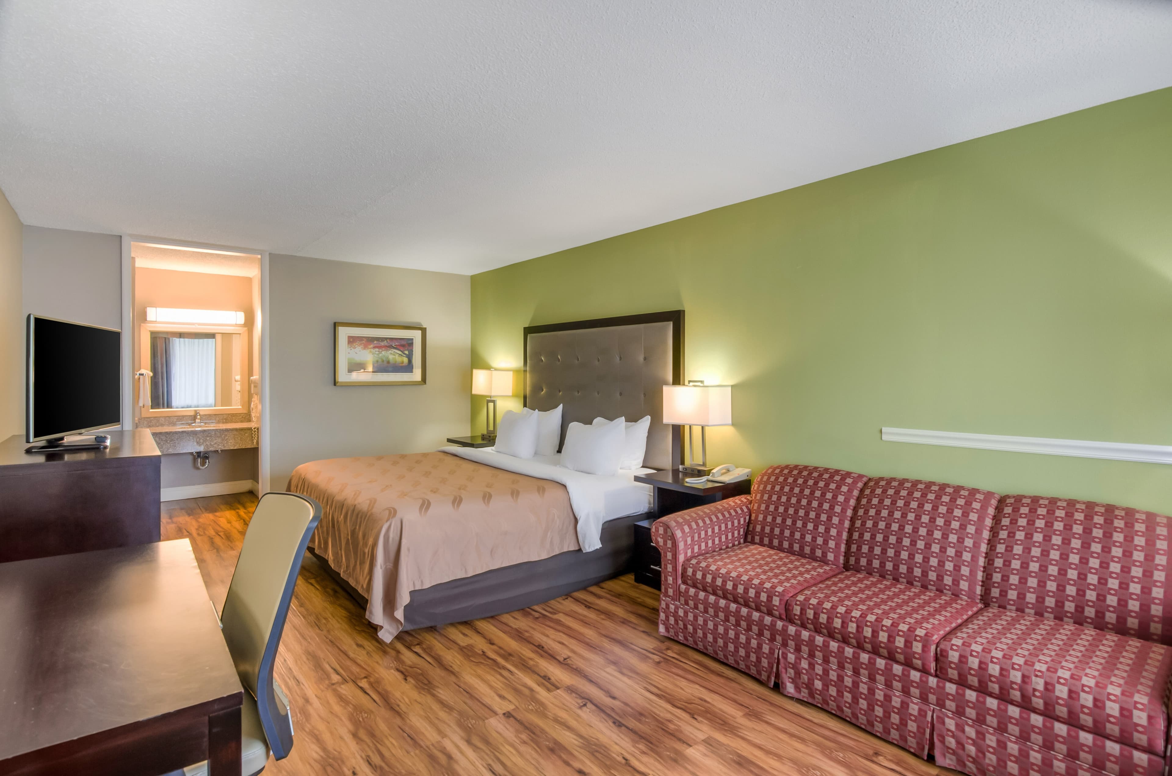 Quality Inn Roanoke Airport — 10