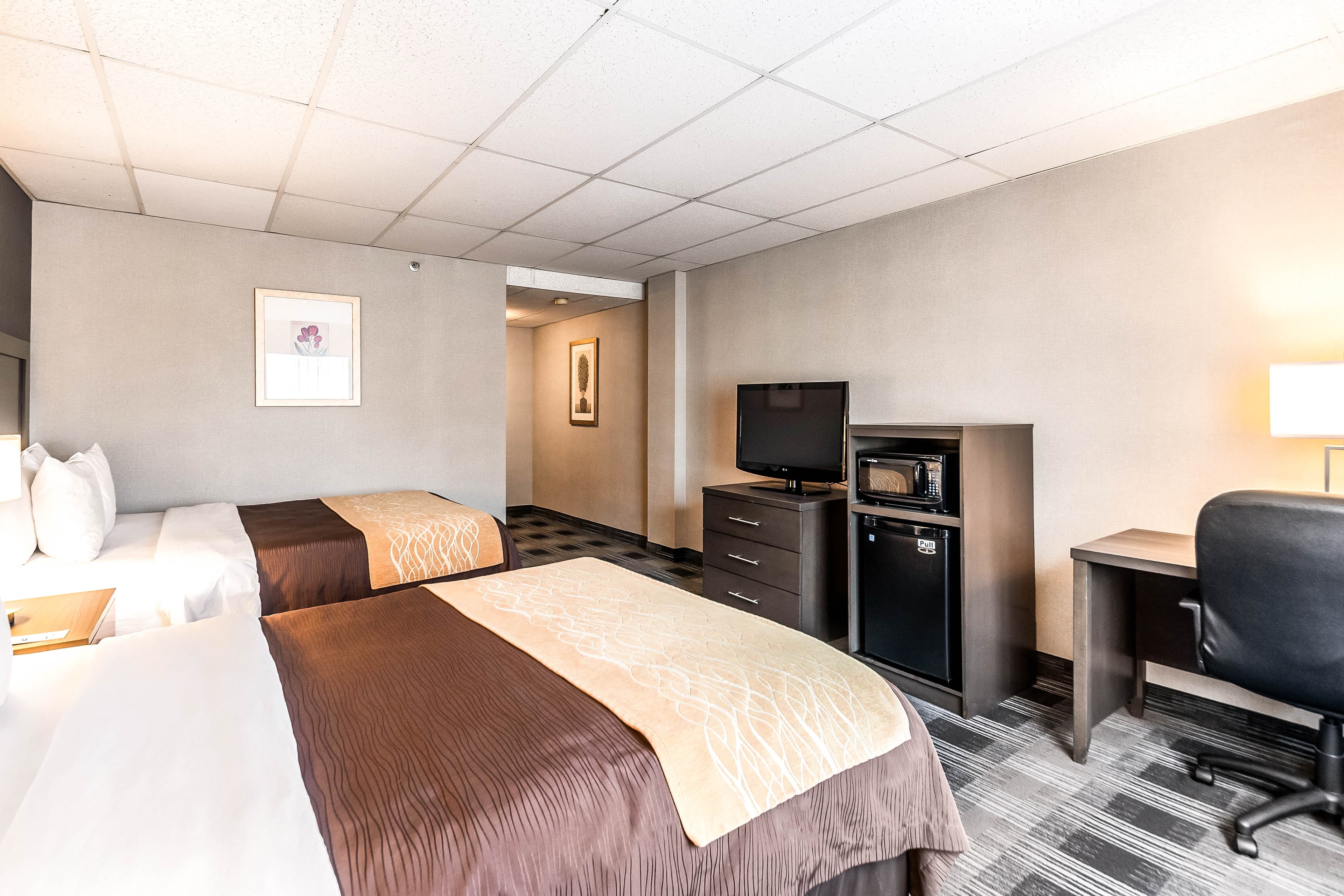 Comfort Inn Ballston — 13