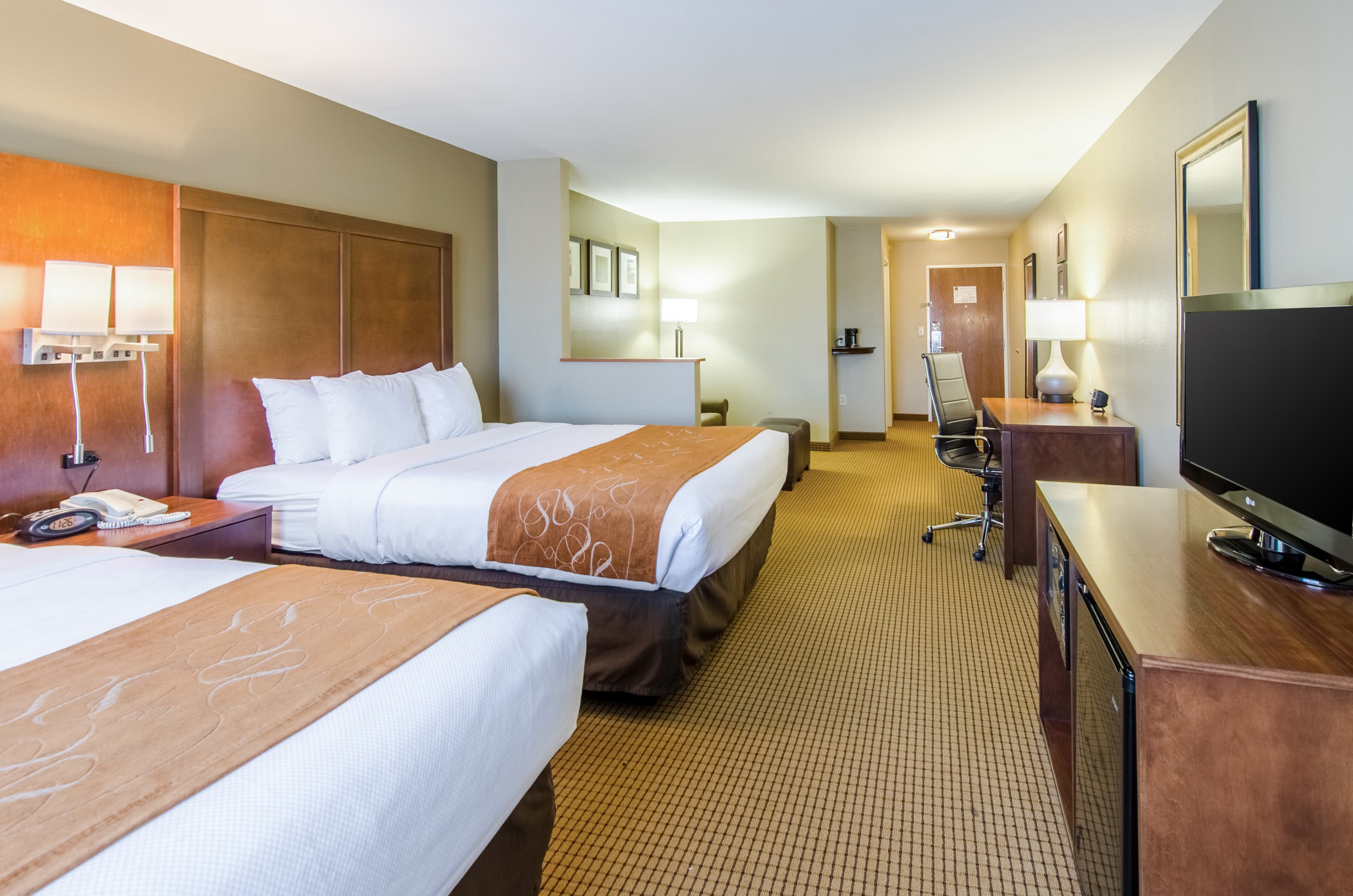 Comfort Suites Wytheville near Conference Center — 8