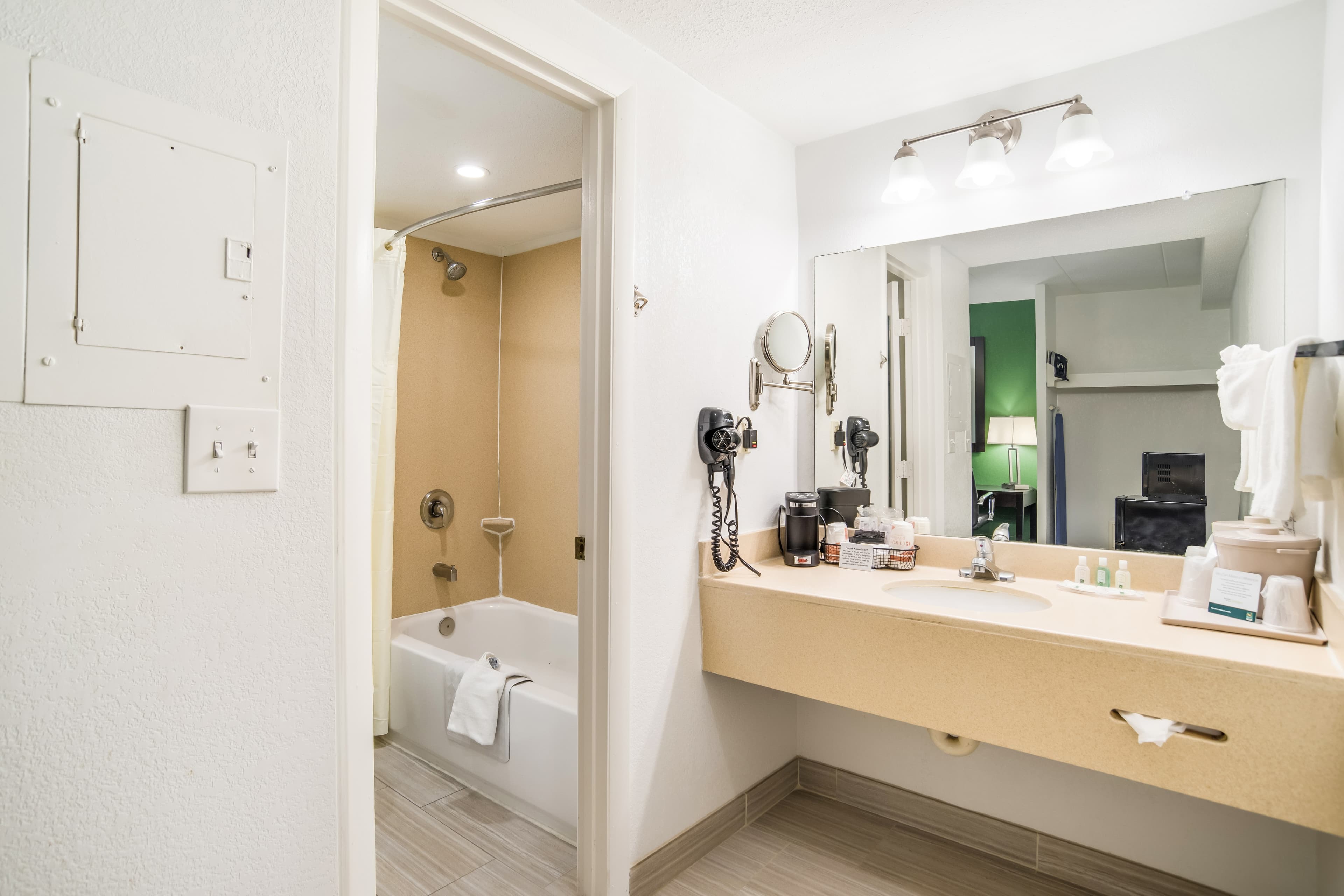 Quality Inn Mount Vernon — 8