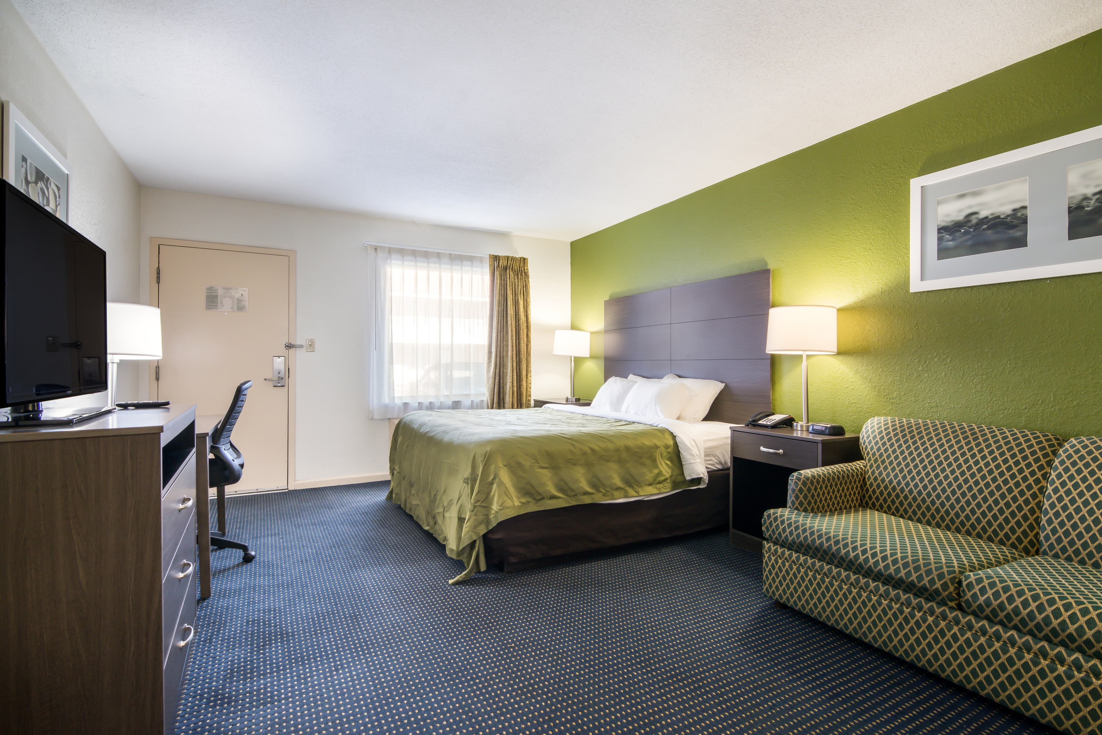 Quality Inn Little Creek - Image 4