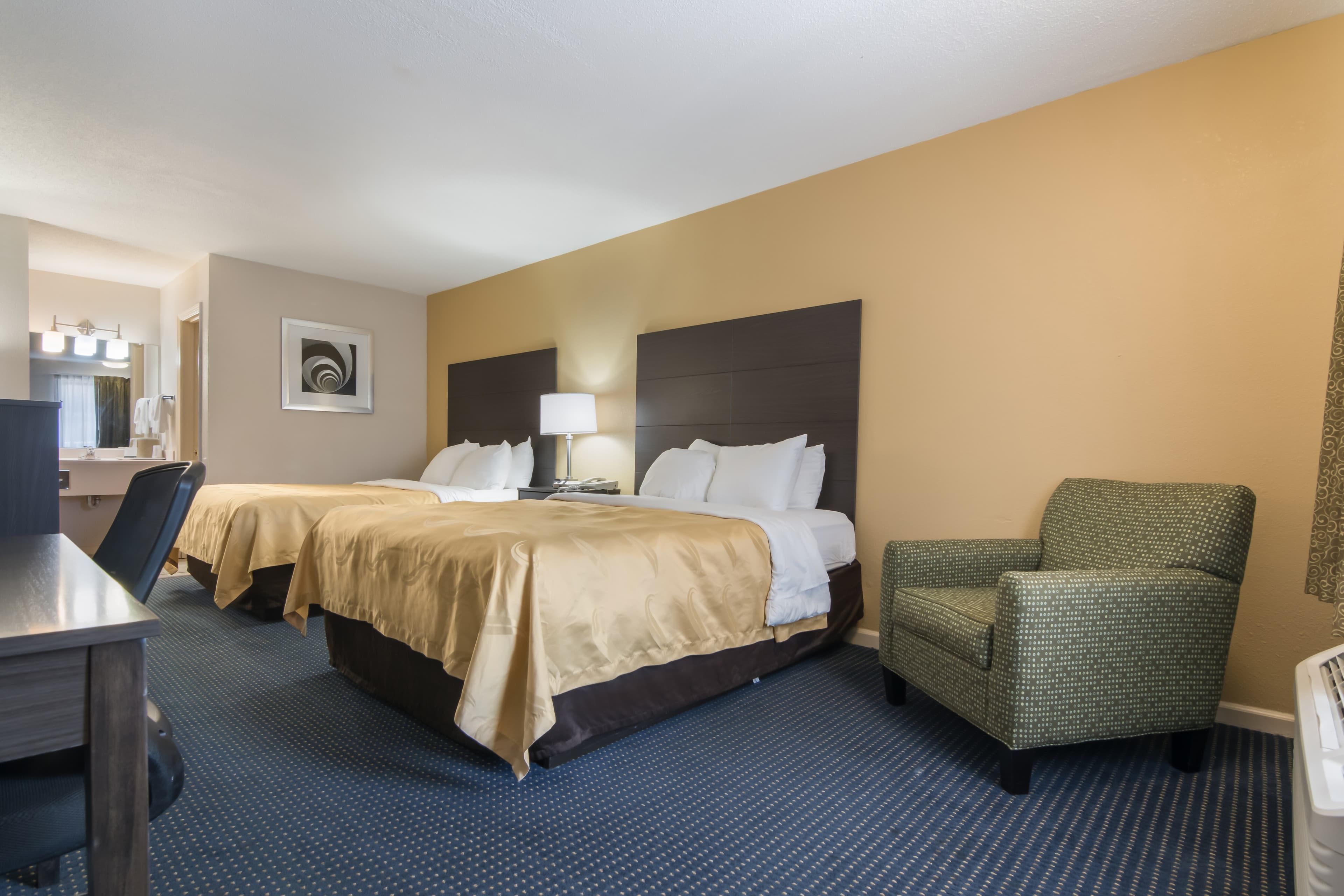 Quality Inn Little Creek — 12