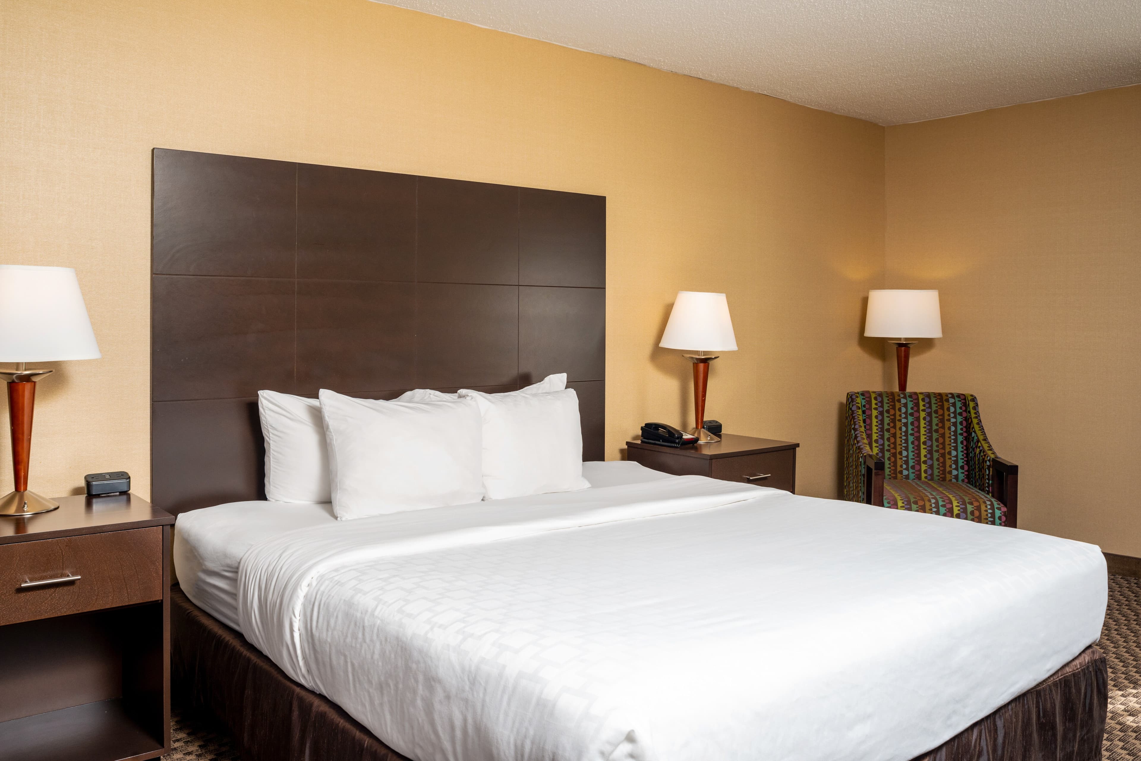 Clarion Pointe Harrisonburg — 17