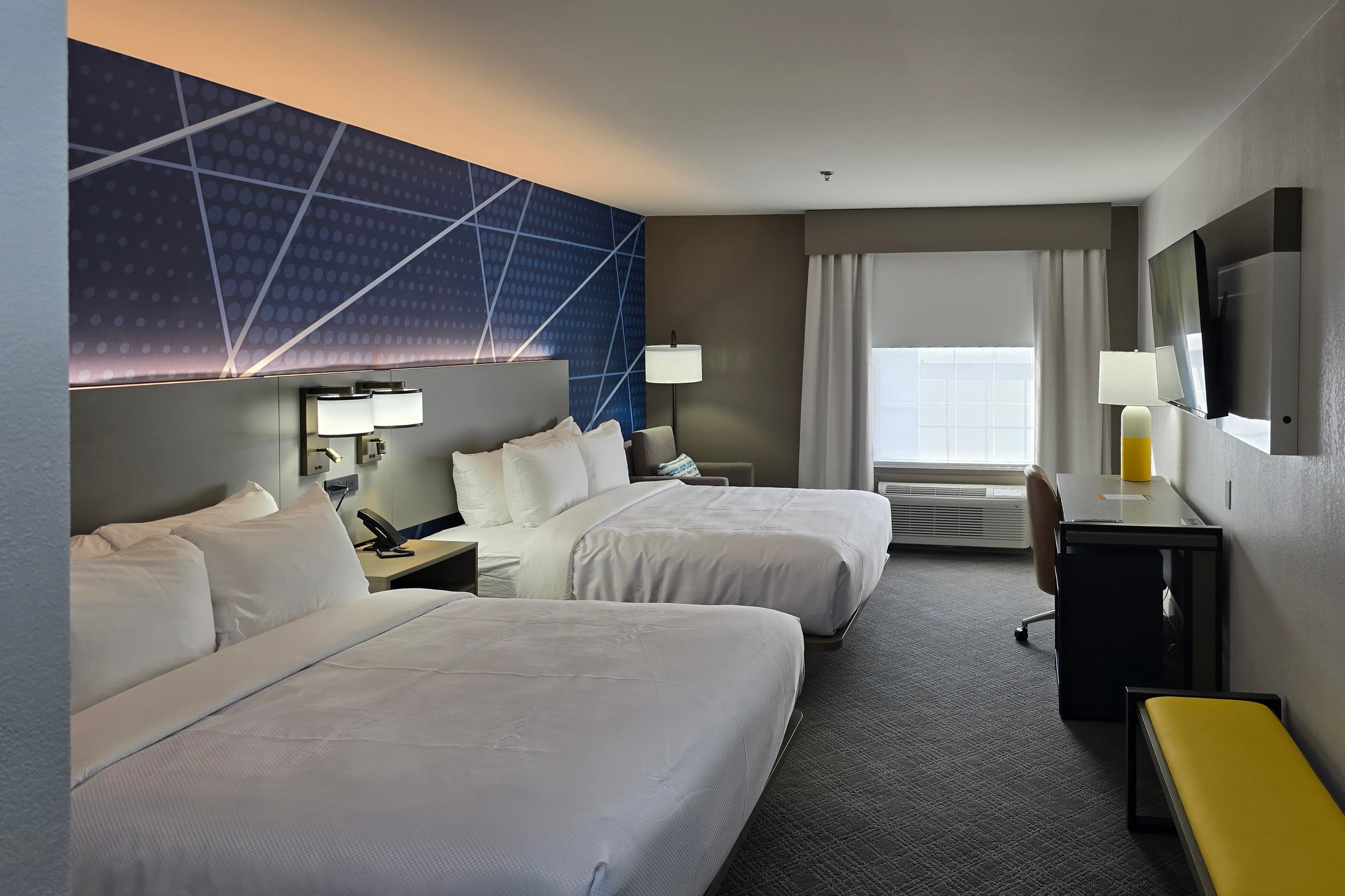 Comfort Inn & Suites Prince George - Fort Lee - Image 5