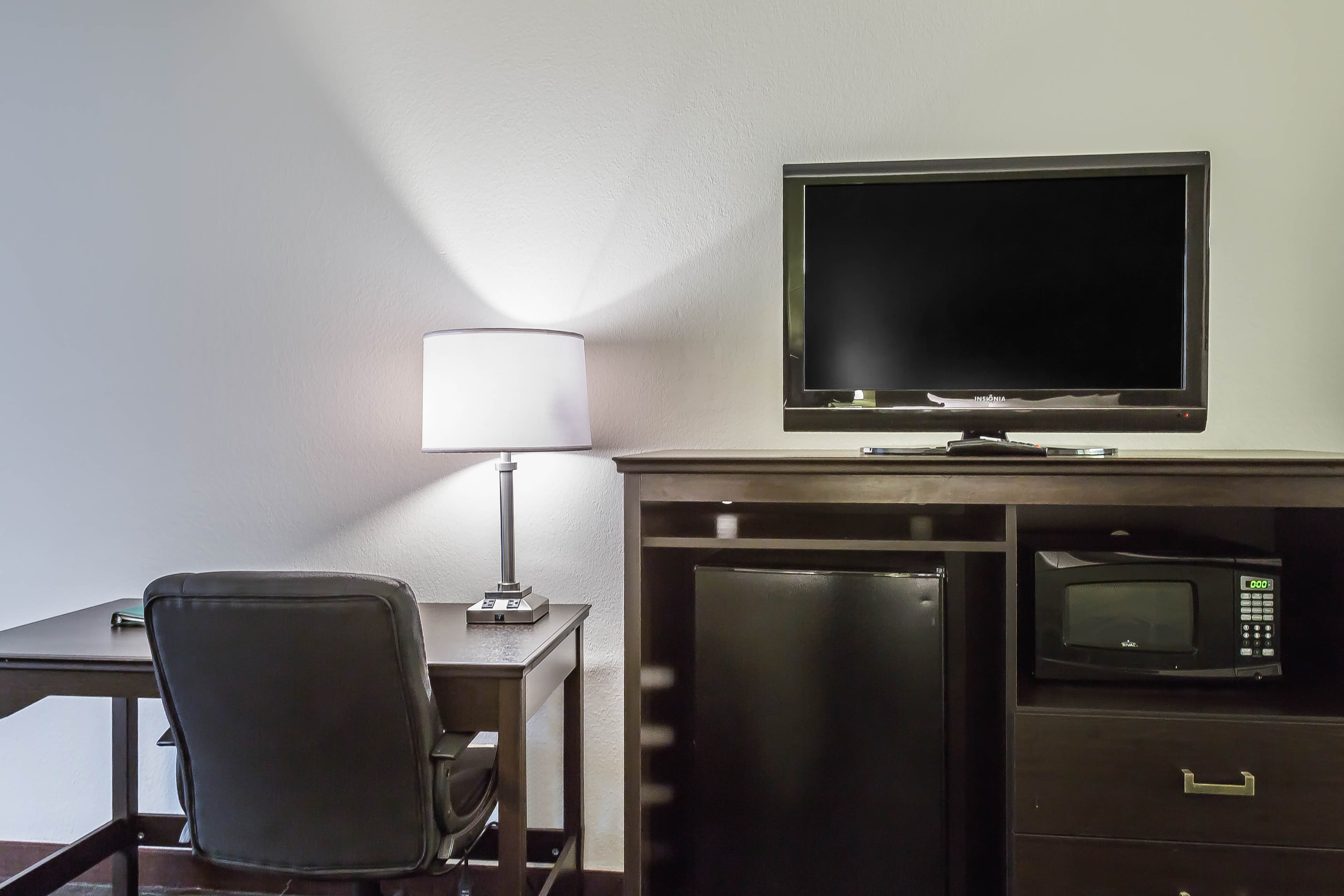 Quality Inn Culpeper - Image 5