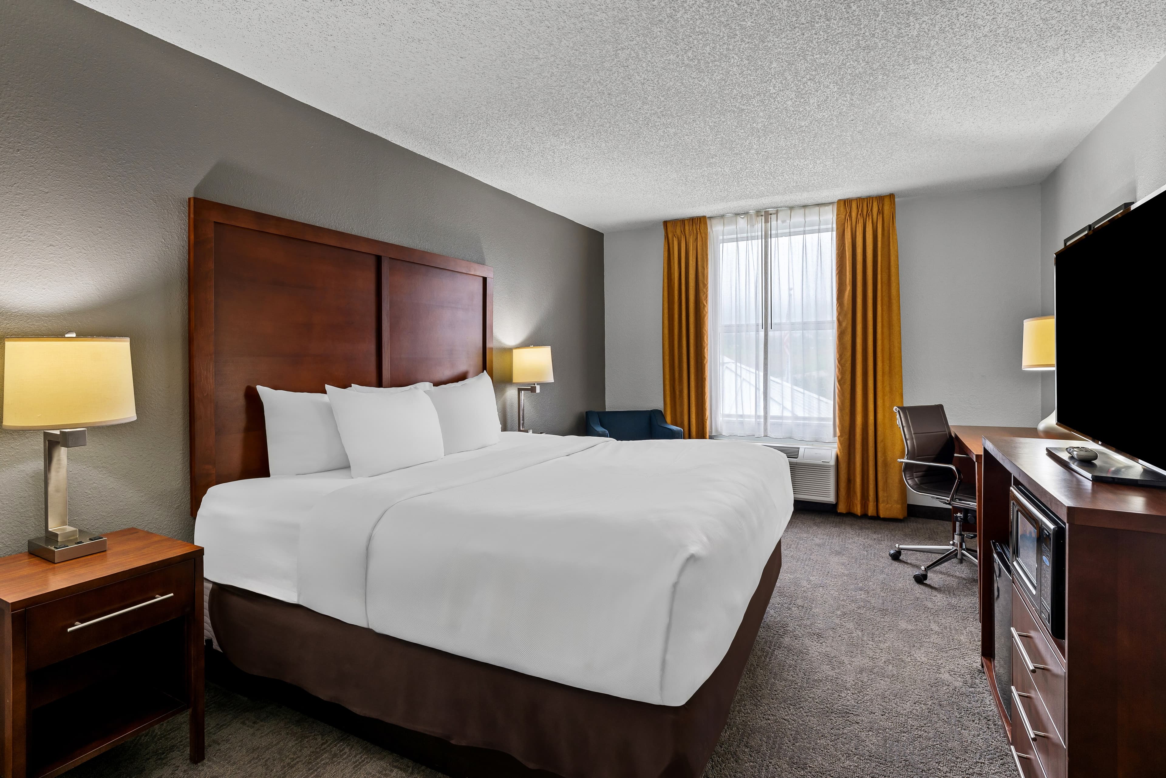 Comfort Inn & Suites Staunton — 14