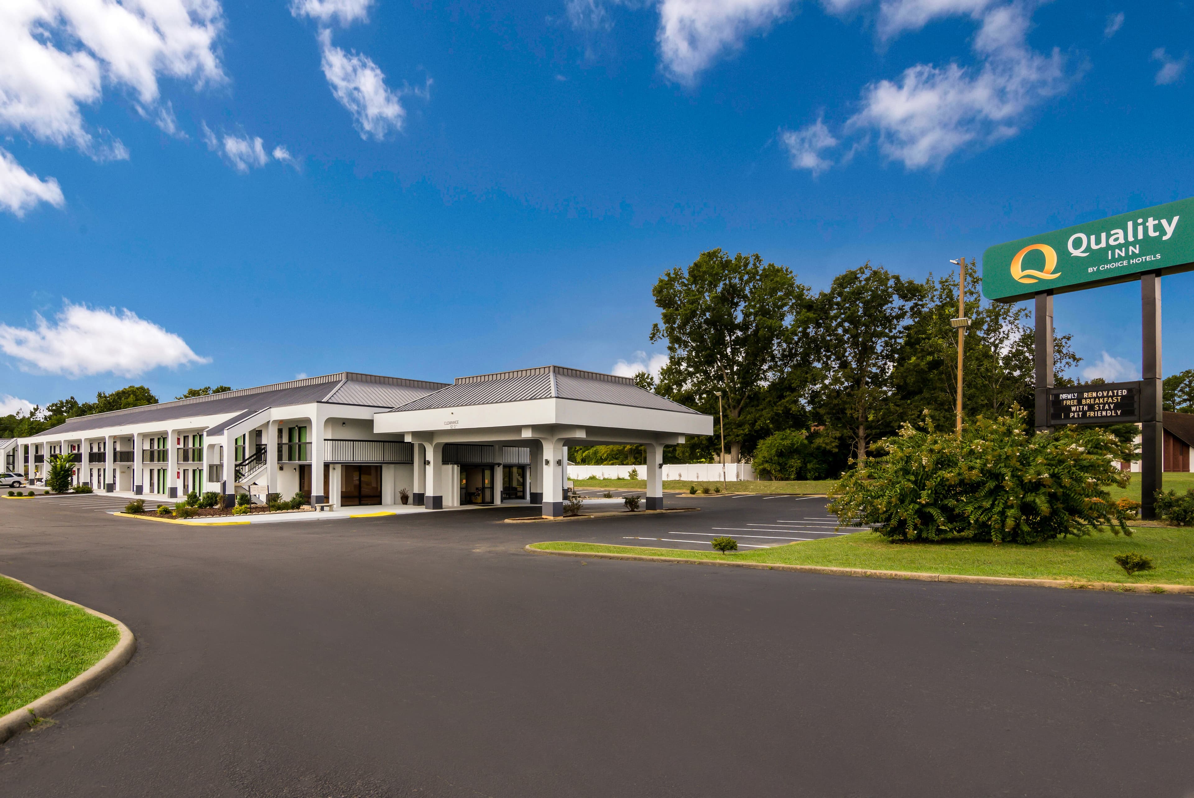 Quality Inn Emporia - Image 1