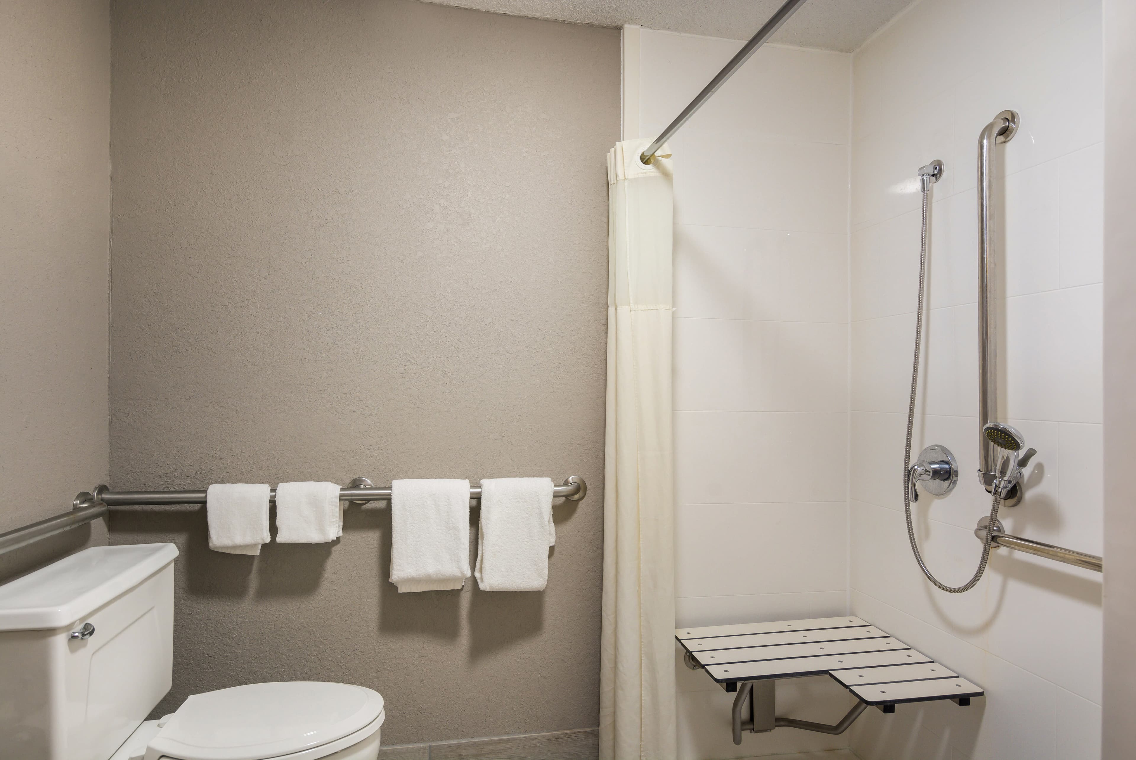 Quality Inn Emporia — 10