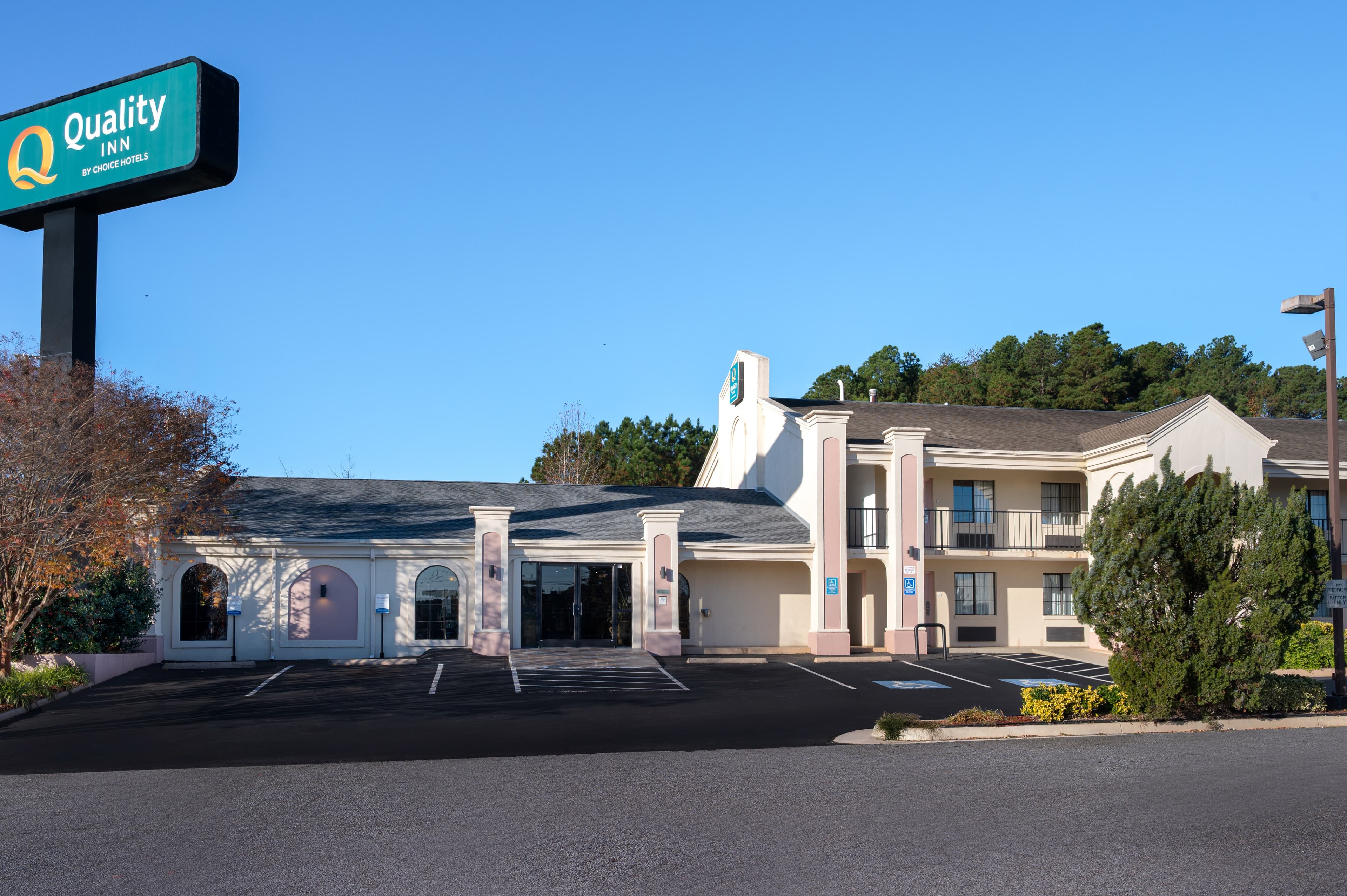 Quality Inn South Hill I-85 - Image 1