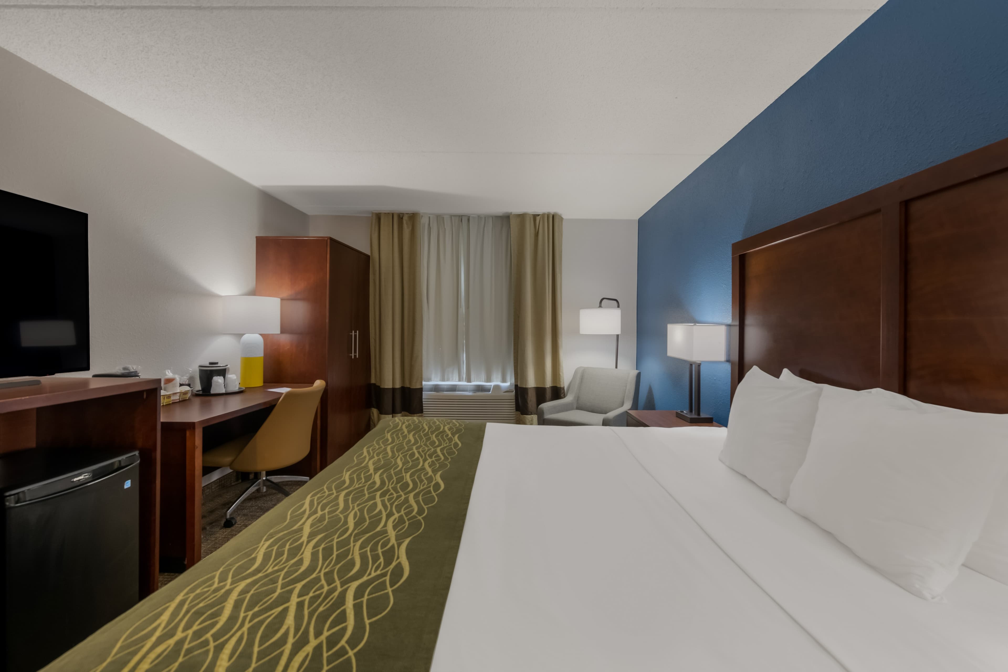 Comfort Inn Newport News - Hampton I-64 — 7
