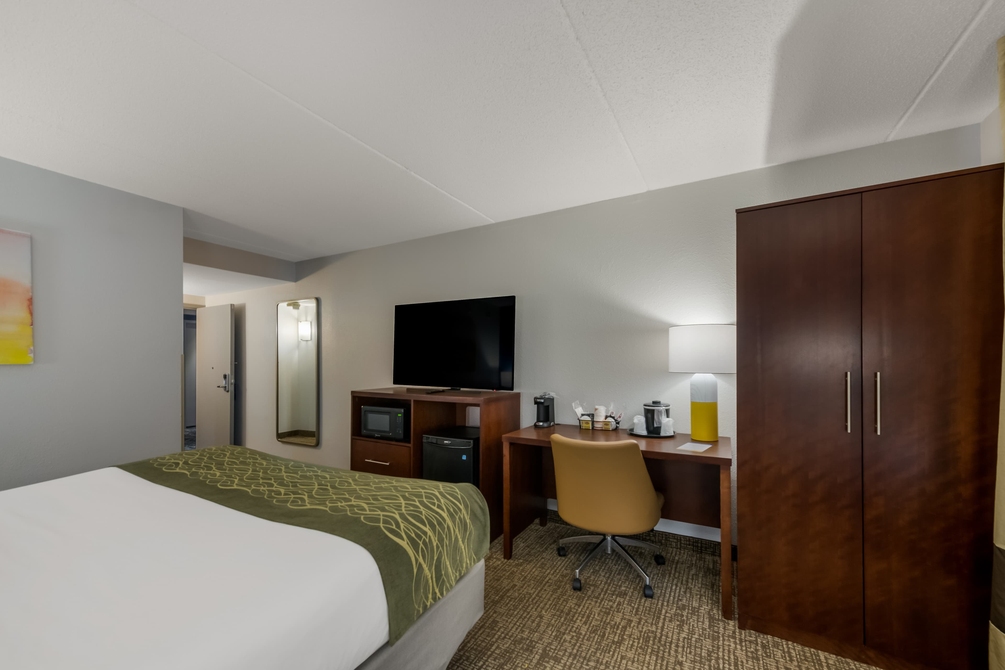 Comfort Inn Newport News - Hampton I-64 — 8