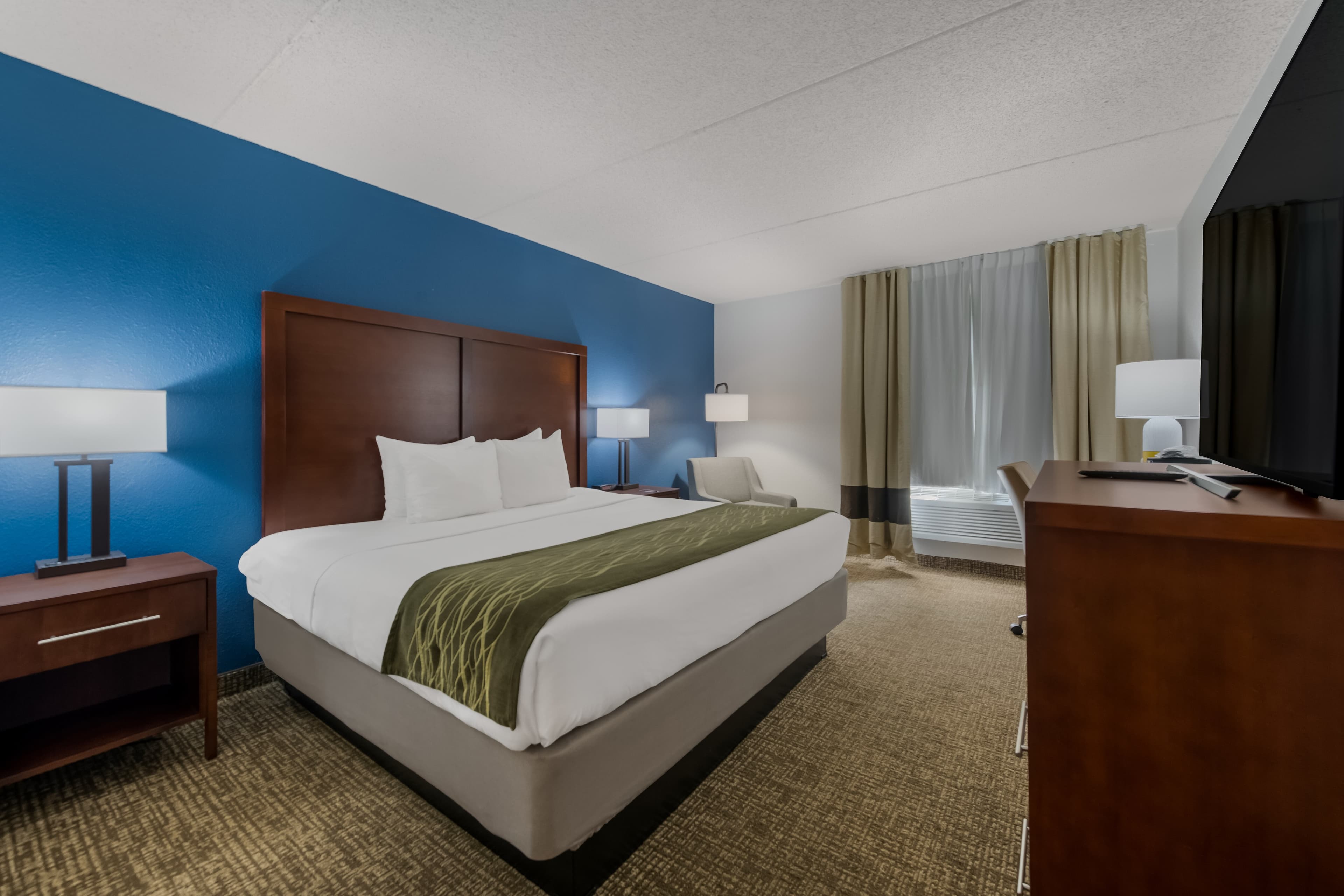 Comfort Inn Newport News - Hampton I-64 - Image 2
