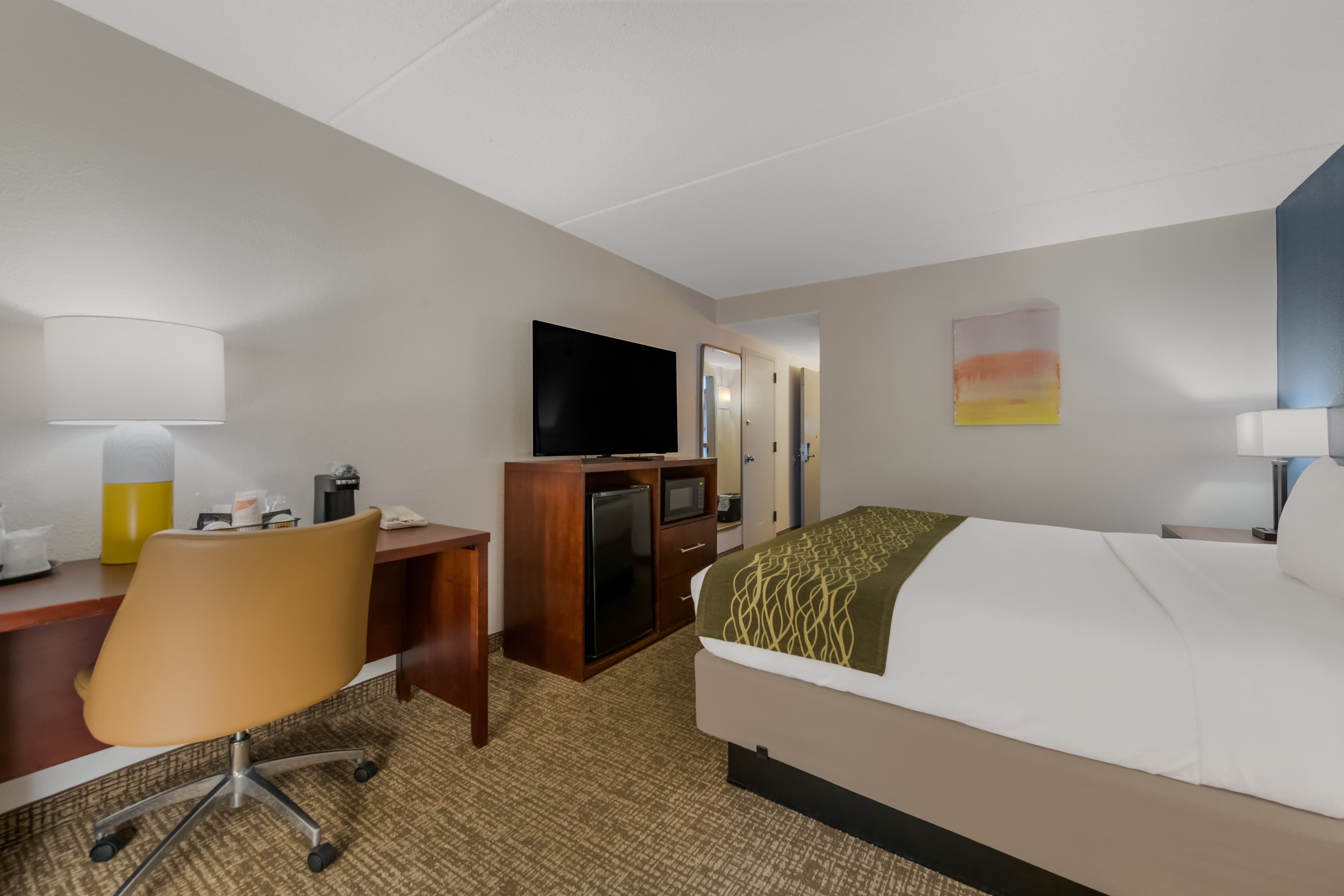 Comfort Inn Newport News - Hampton I-64 - Image 4