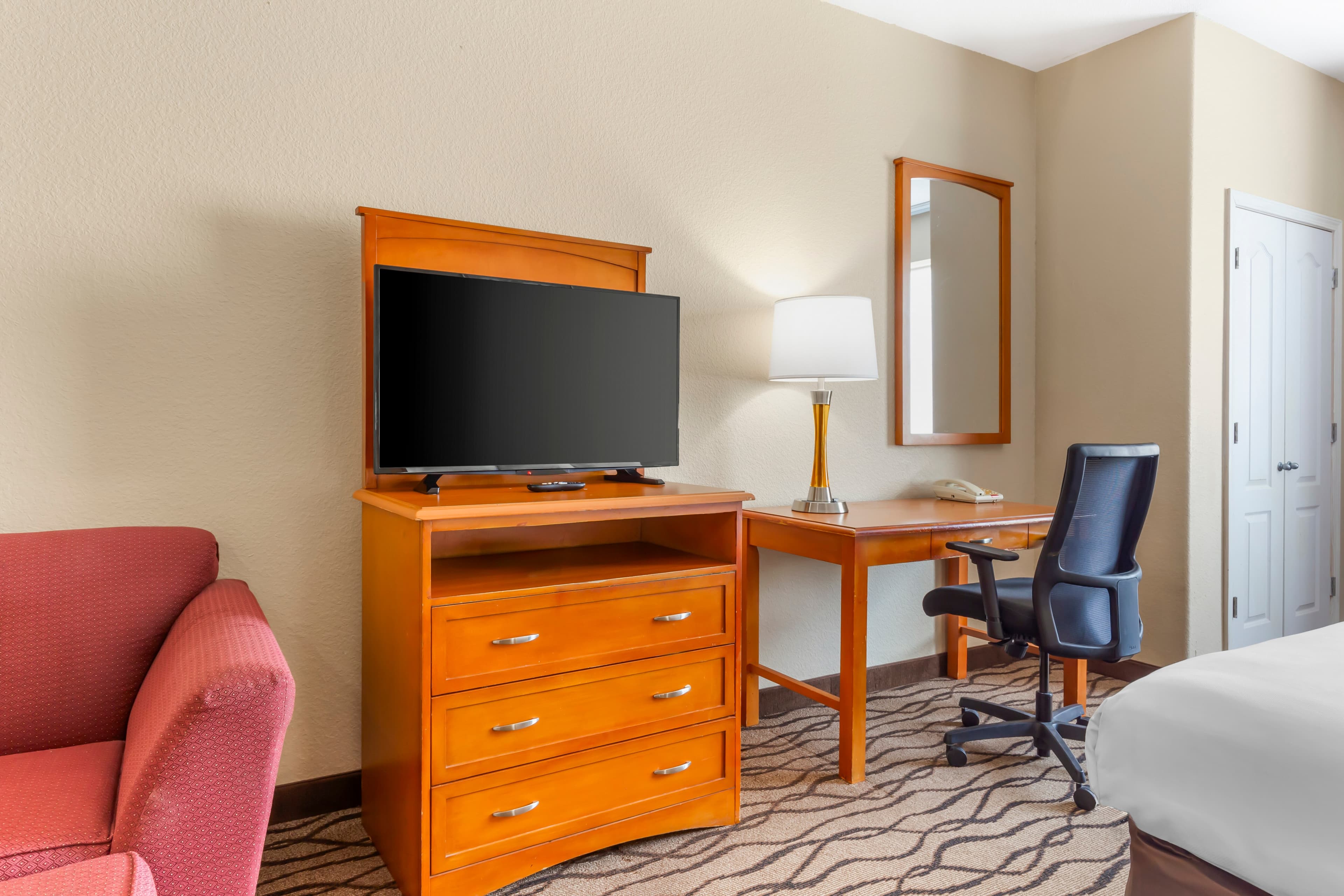 Comfort Inn & Suites Chesapeake - Portsmouth — 16