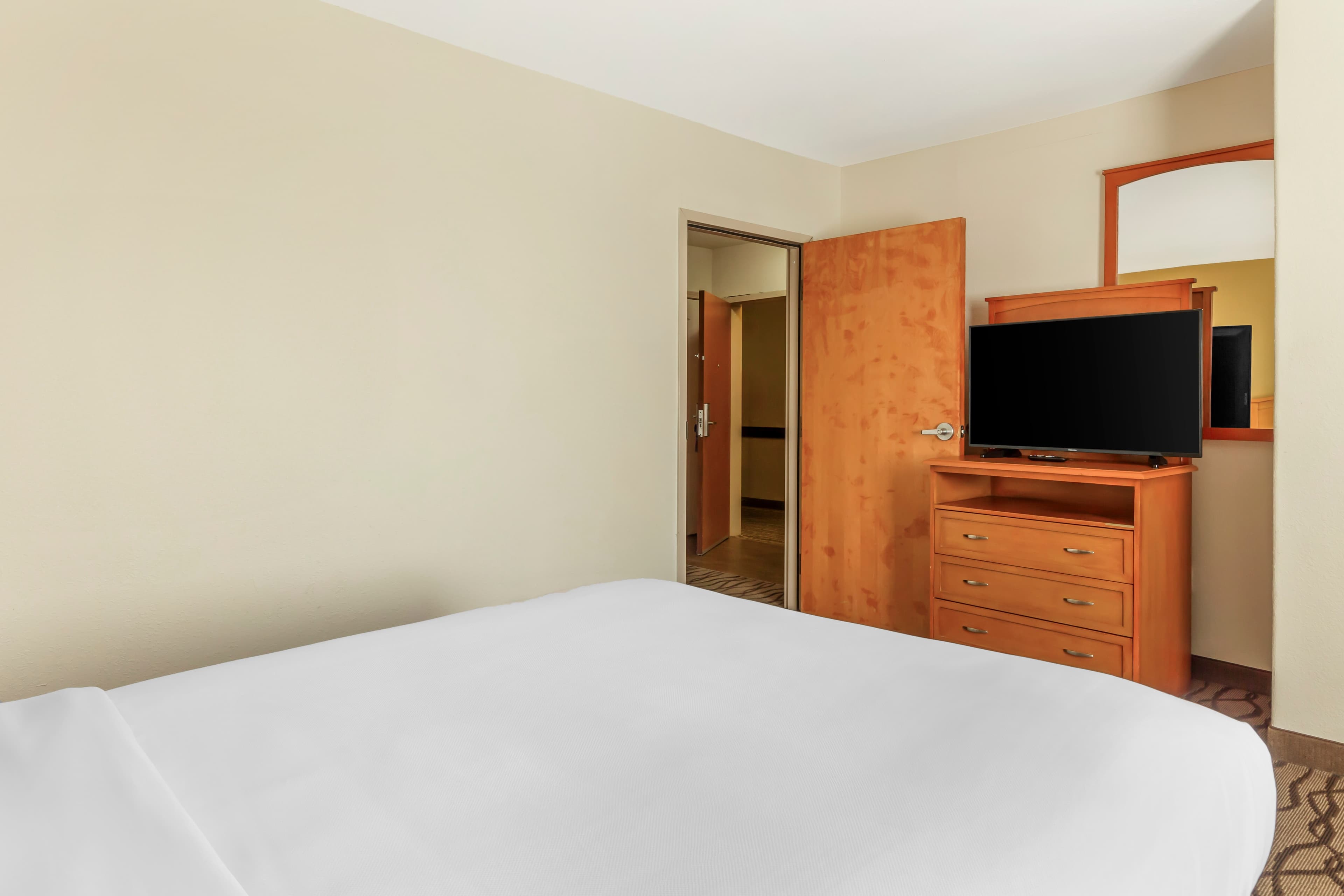 Comfort Inn & Suites Chesapeake - Portsmouth — 35