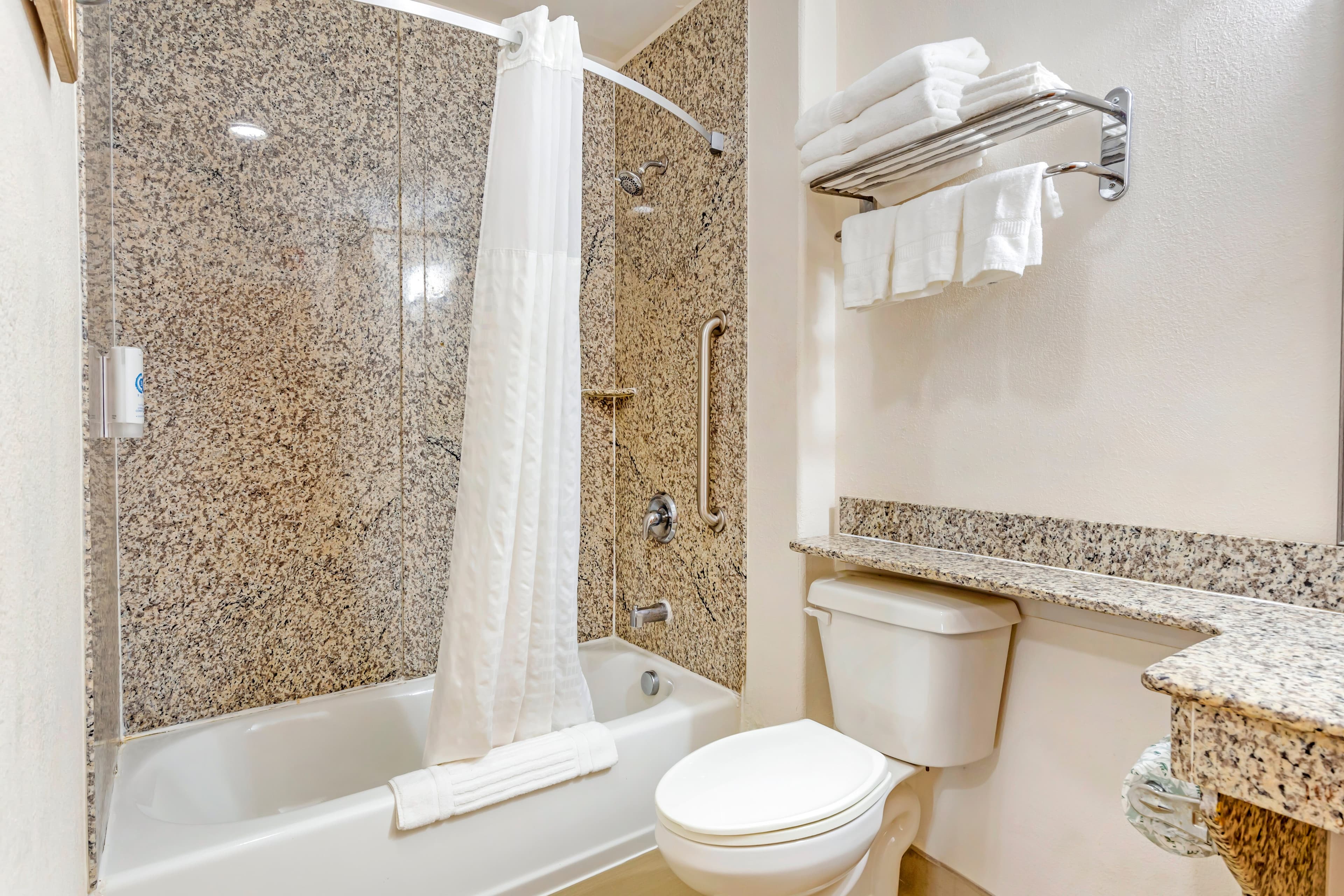 Comfort Inn & Suites Chesapeake - Portsmouth — 37