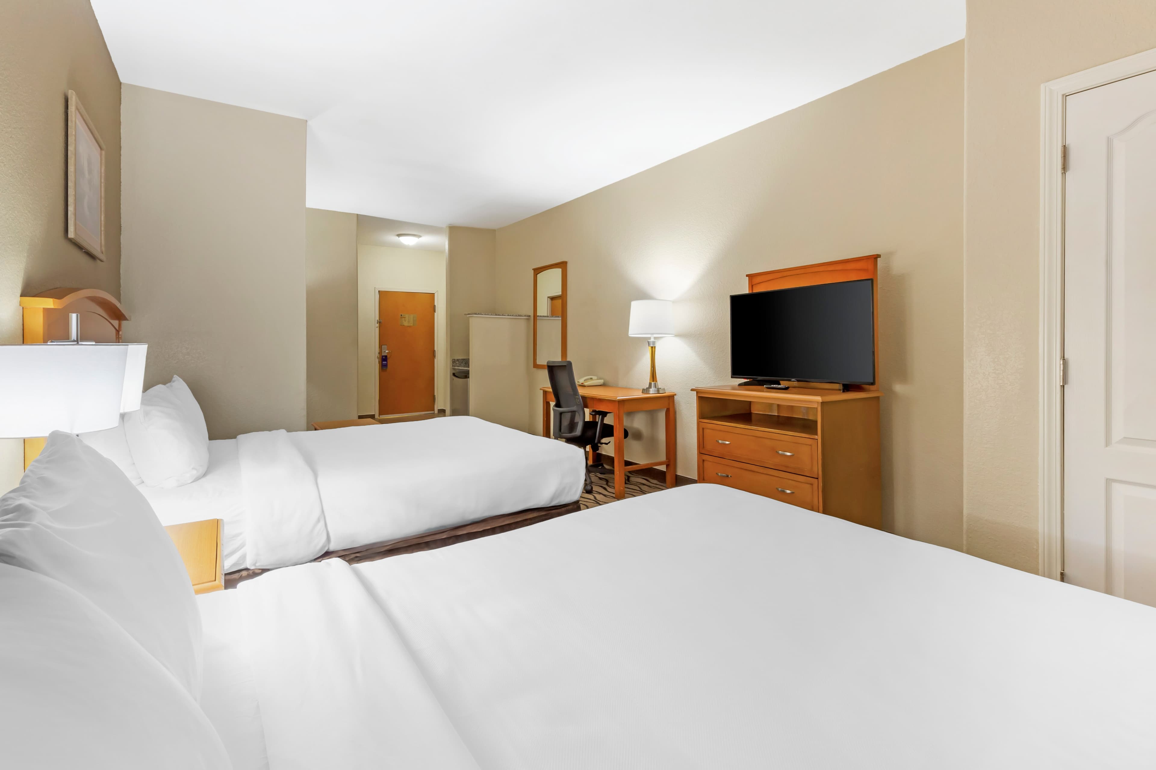 Comfort Inn & Suites Chesapeake - Portsmouth — 12