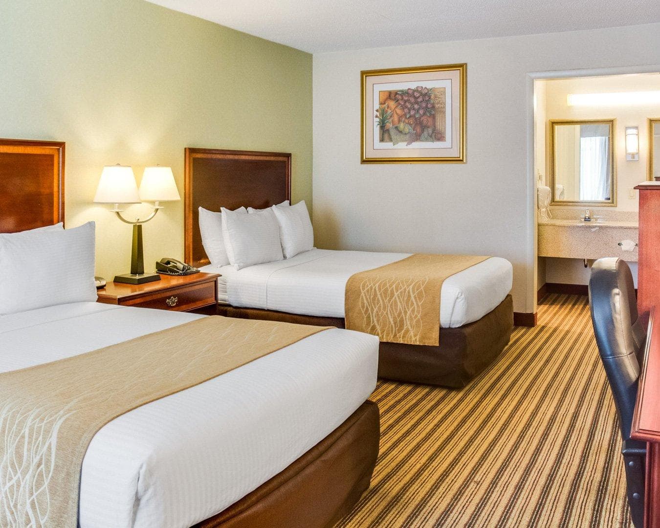 Clarion Inn Fredericksburg North - Image 4