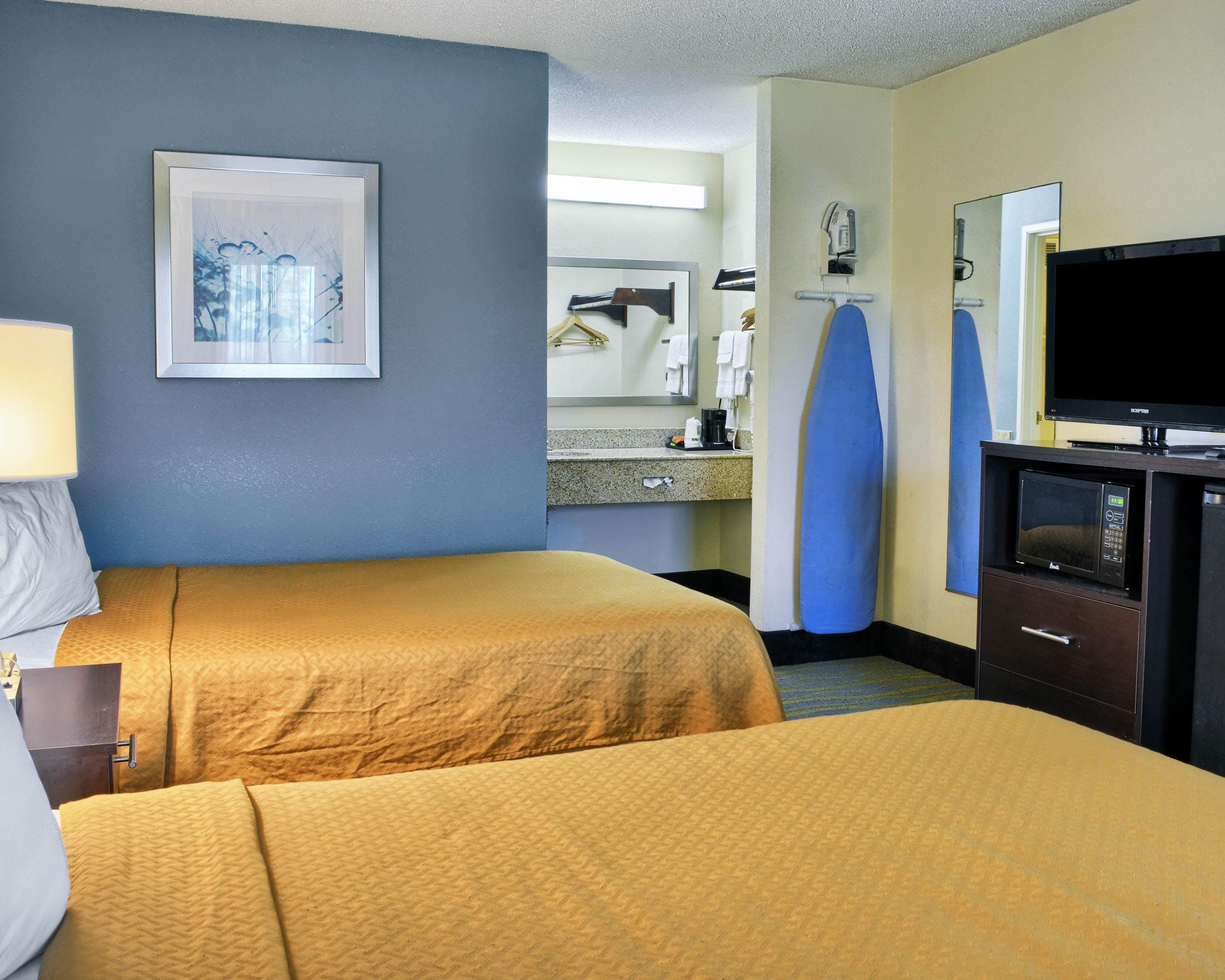 Quality Inn Thornburg — 9