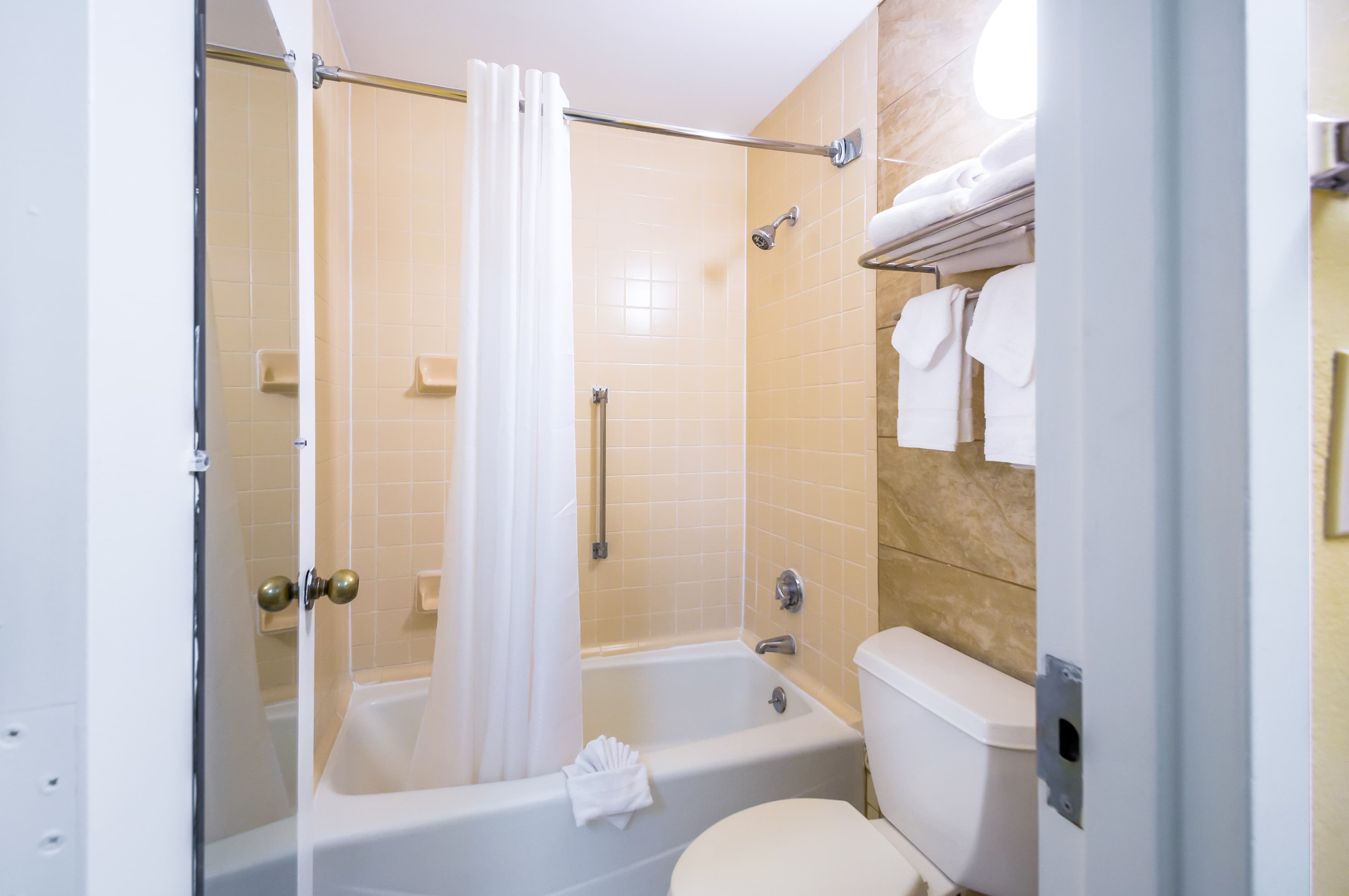 Quality Inn Fredericksburg, Central Park Area — 6