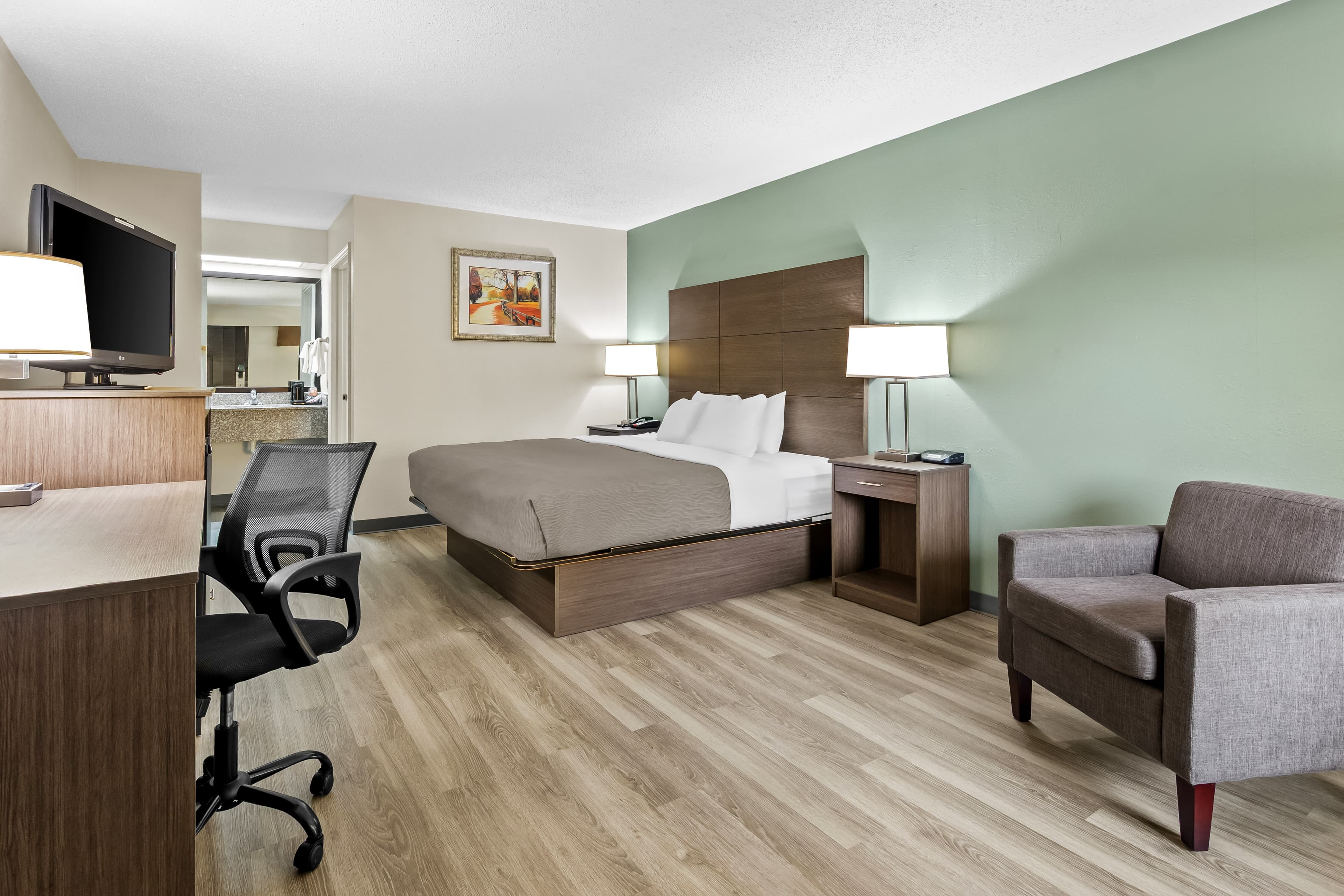 Quality Inn Hillsville — 6