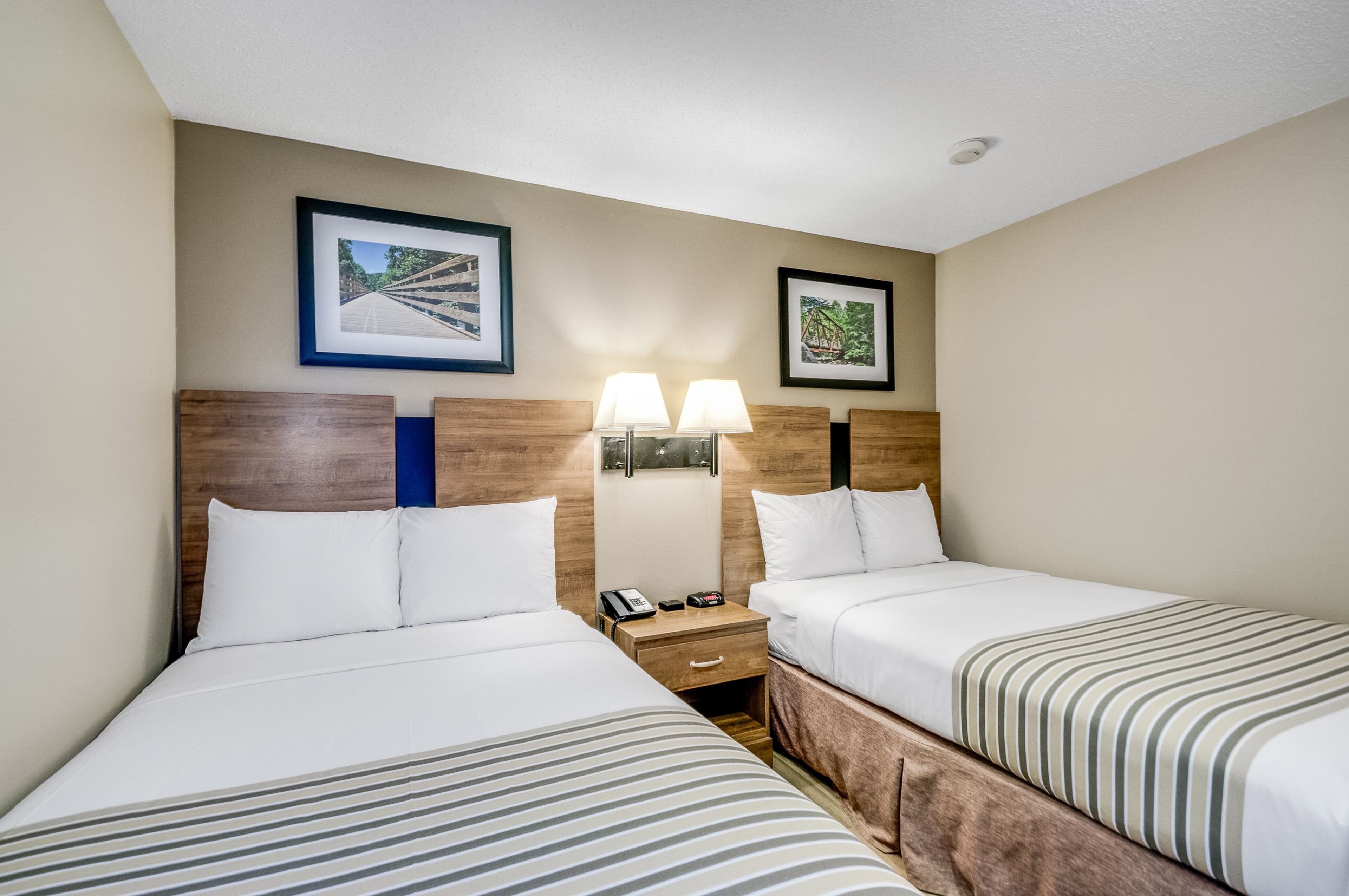 Suburban Studios Sterling - Washington Dulles — 13