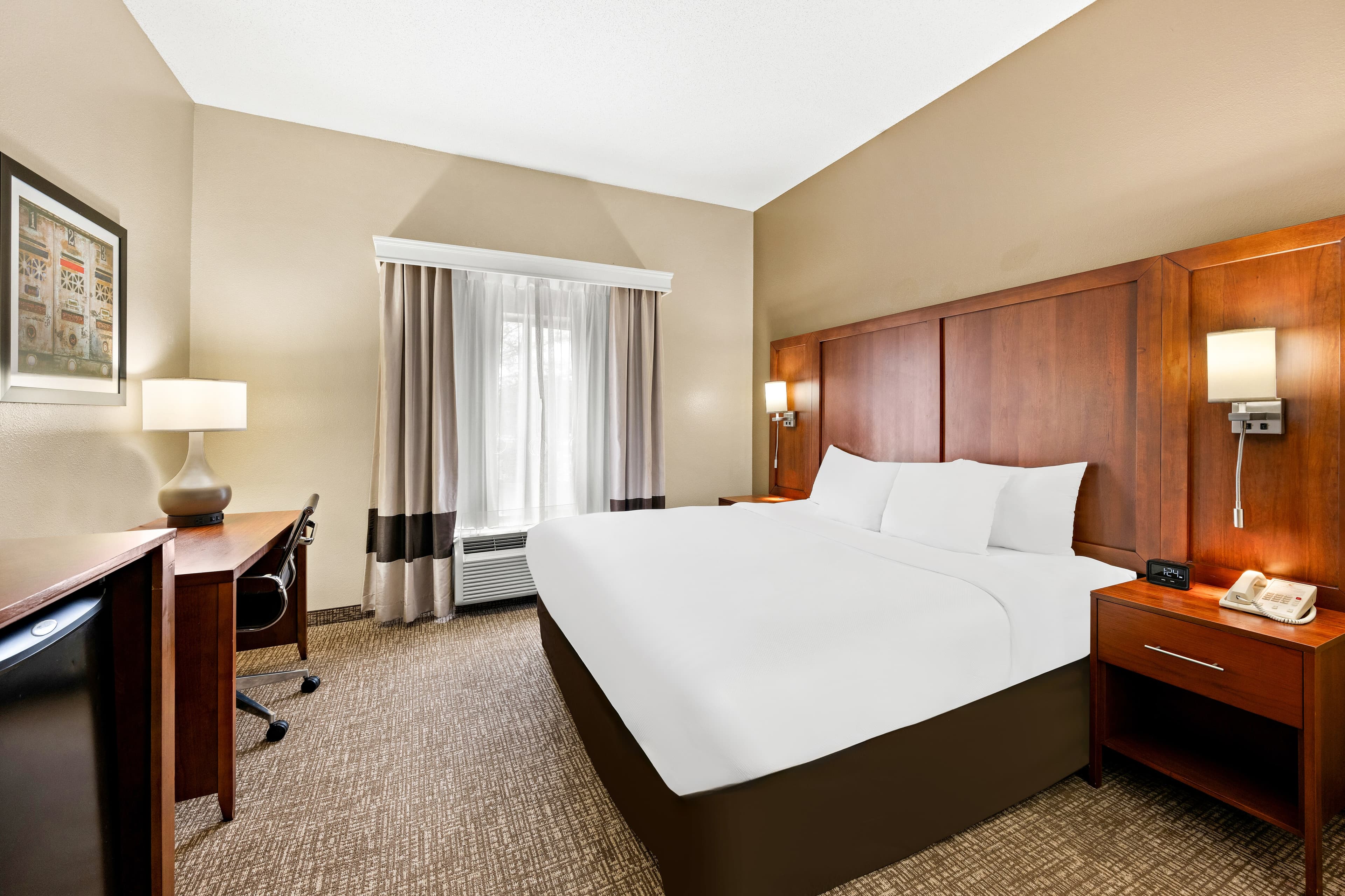 Comfort Suites Abingdon I-81 - Image 3