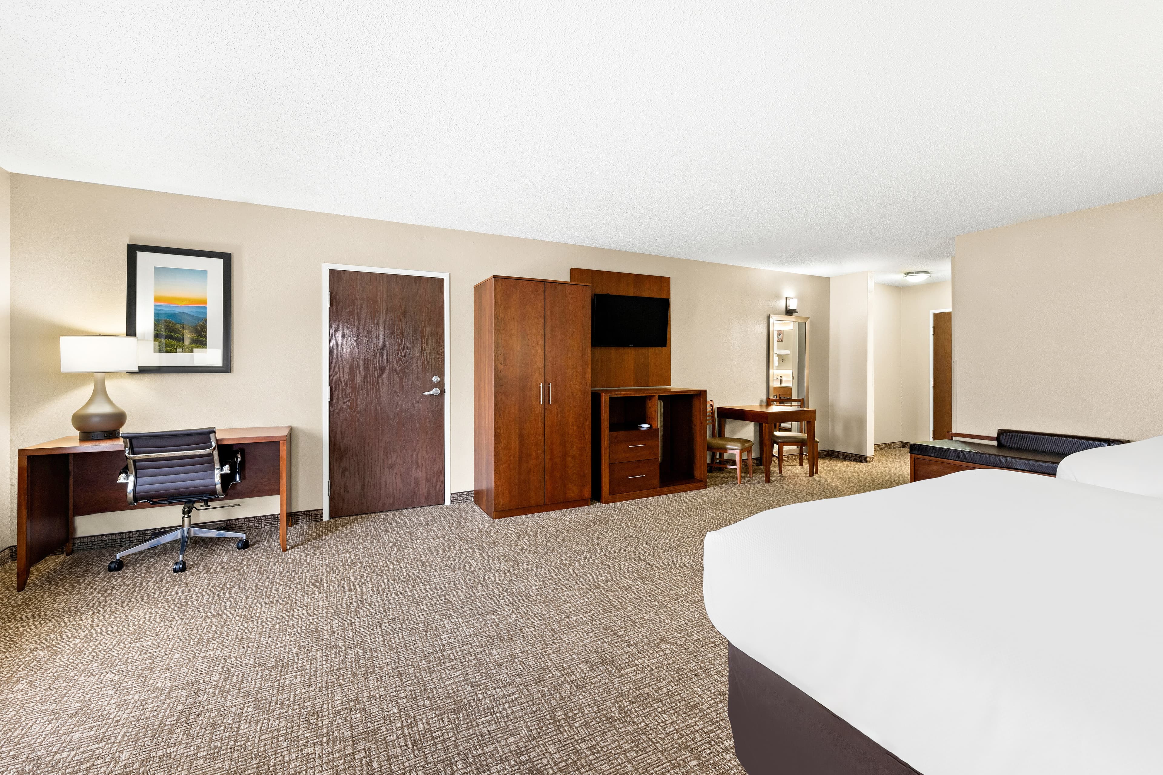 Comfort Suites Abingdon I-81 — 14