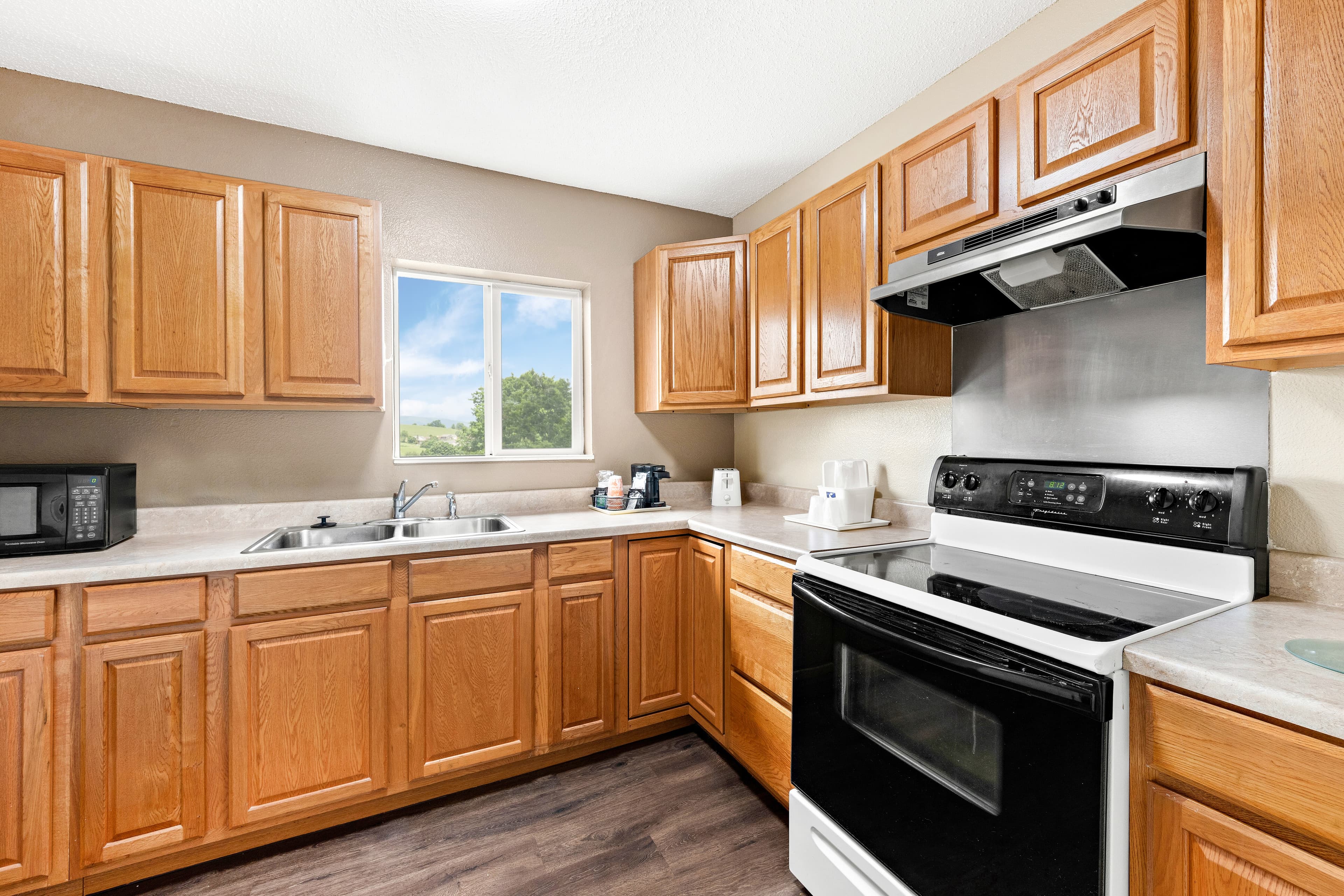 Comfort Suites Abingdon I-81 — 15