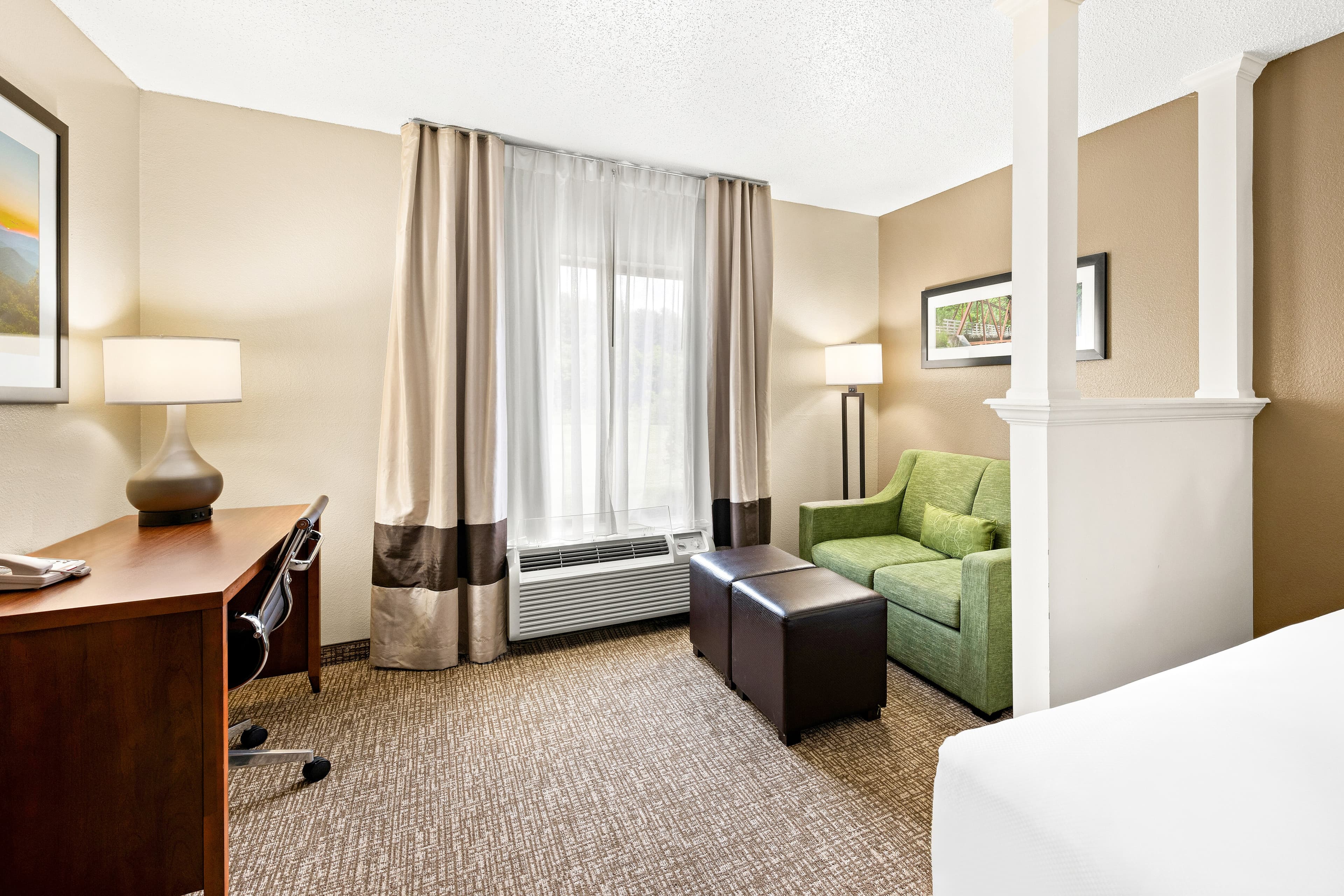 Comfort Suites Abingdon I-81 — 10
