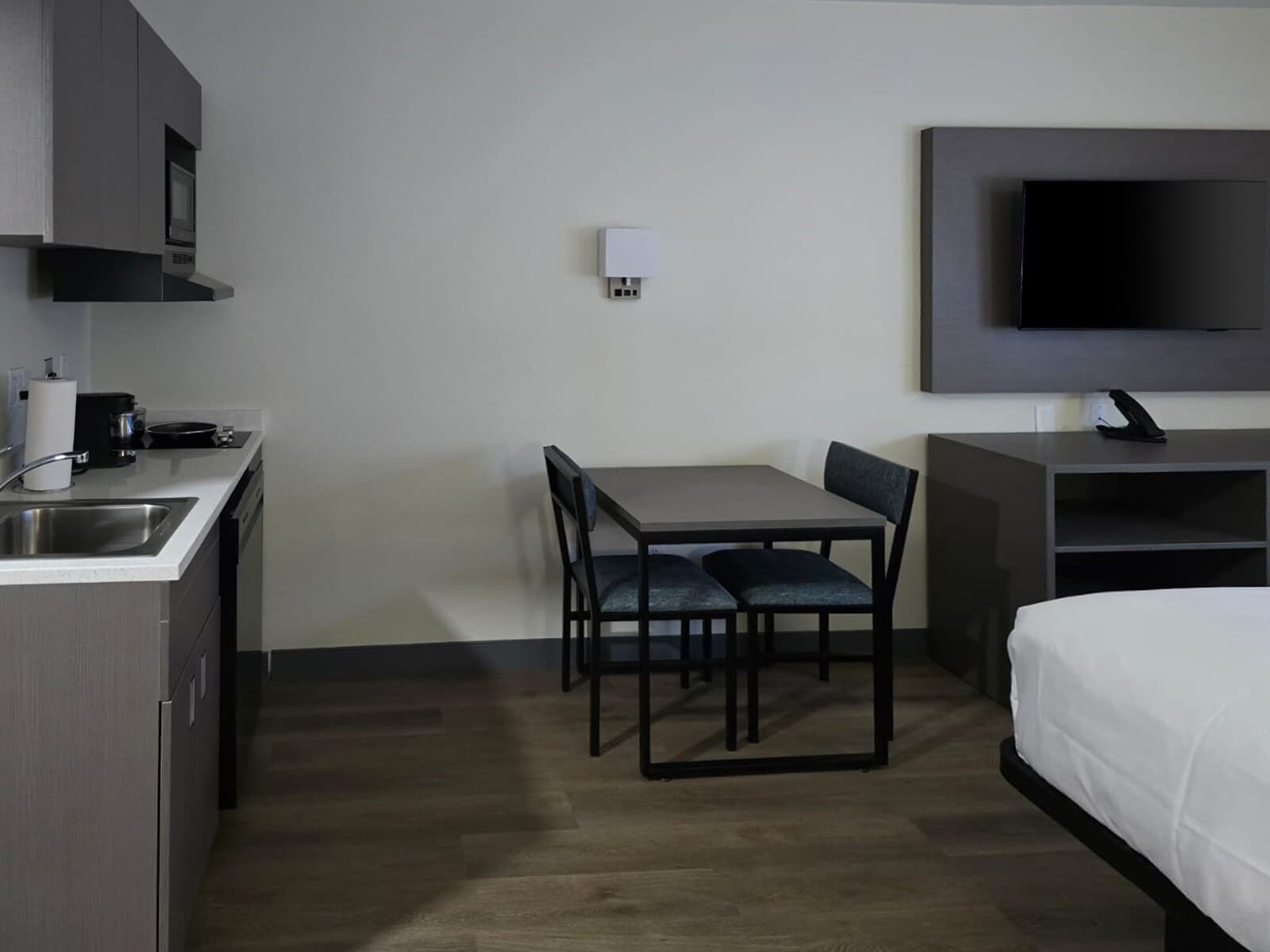 MainStay Suites Prince George - Fort Lee — 2