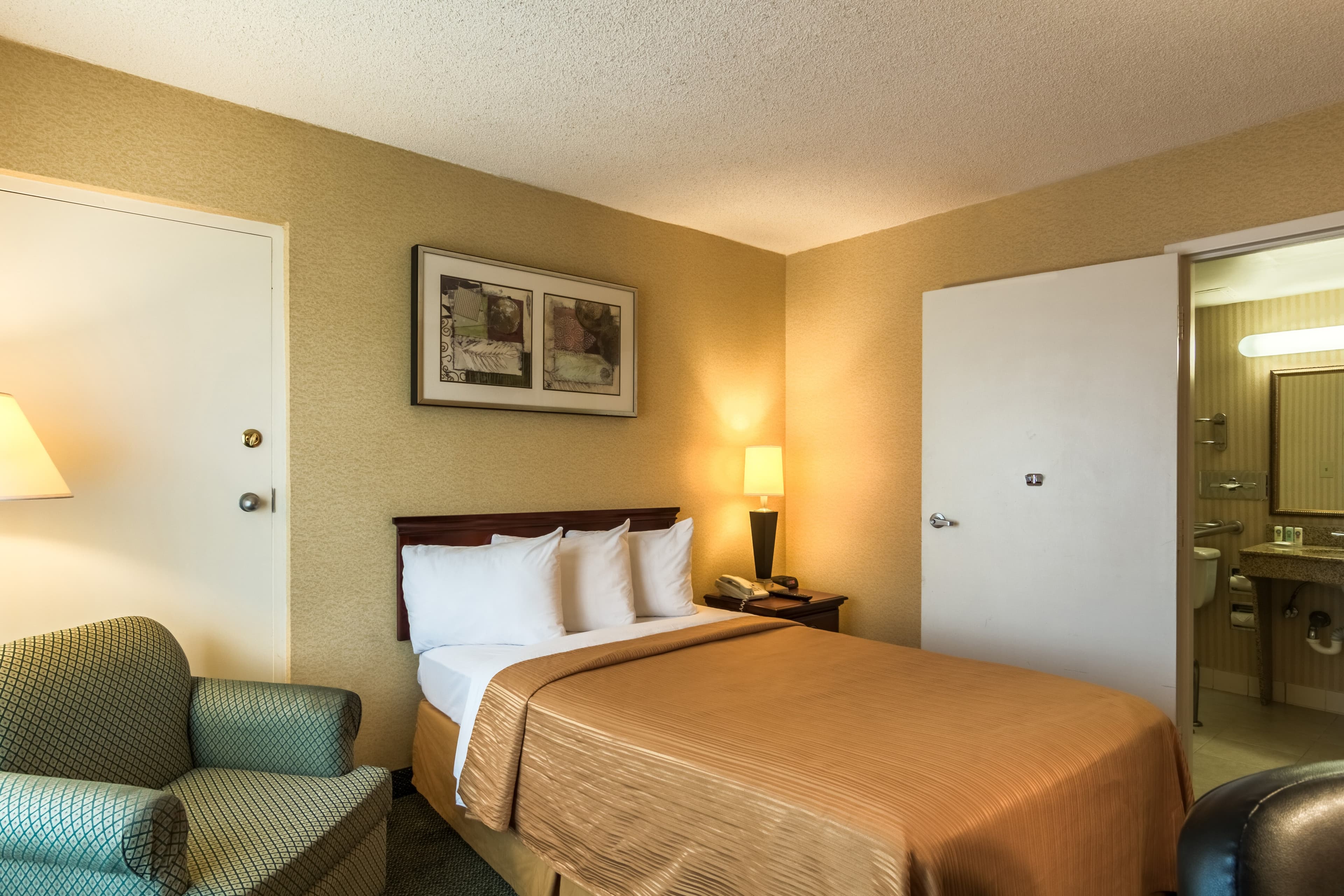 Quality Inn Manassas - Image 2
