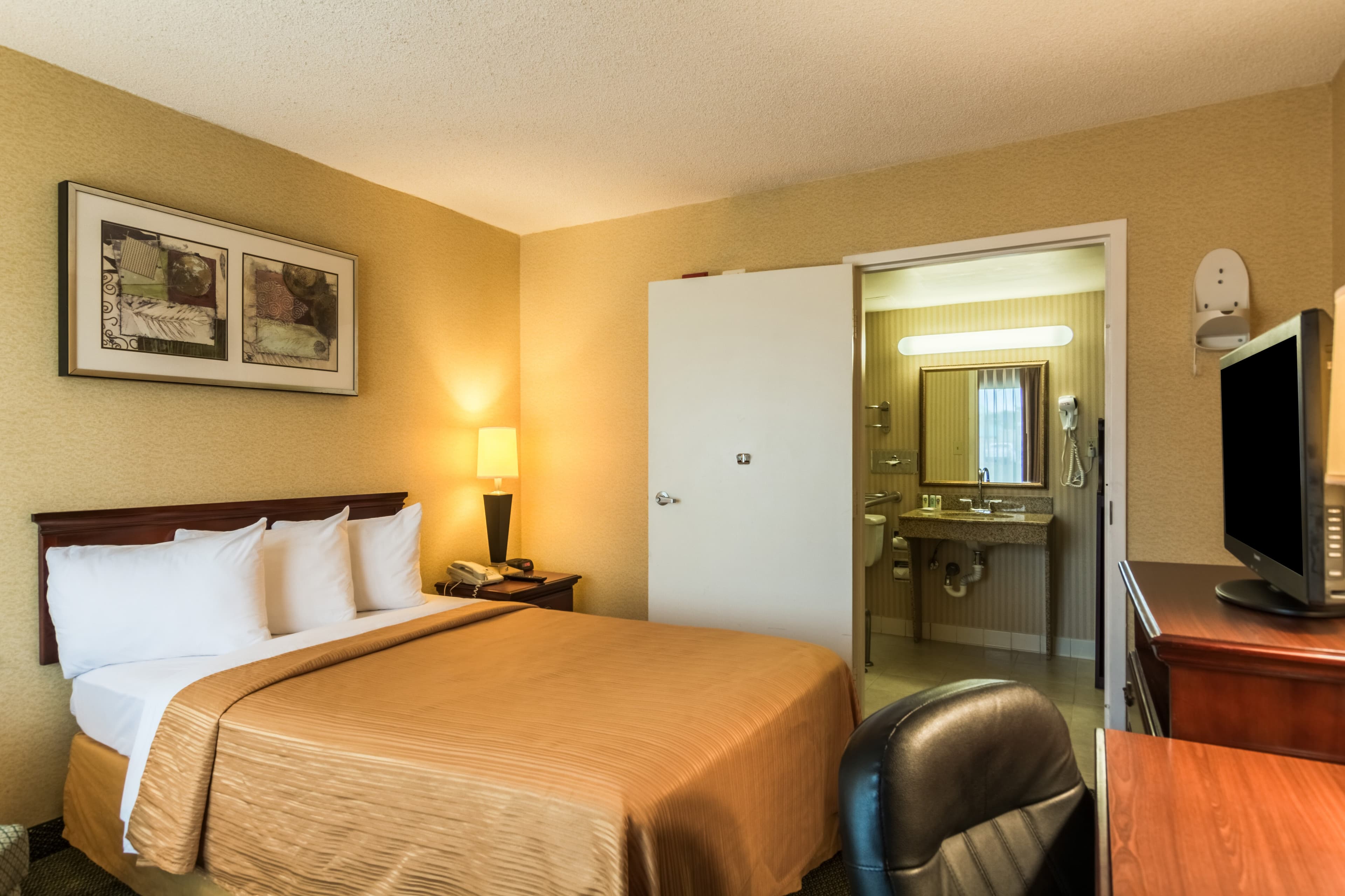 Quality Inn Manassas - Image 3